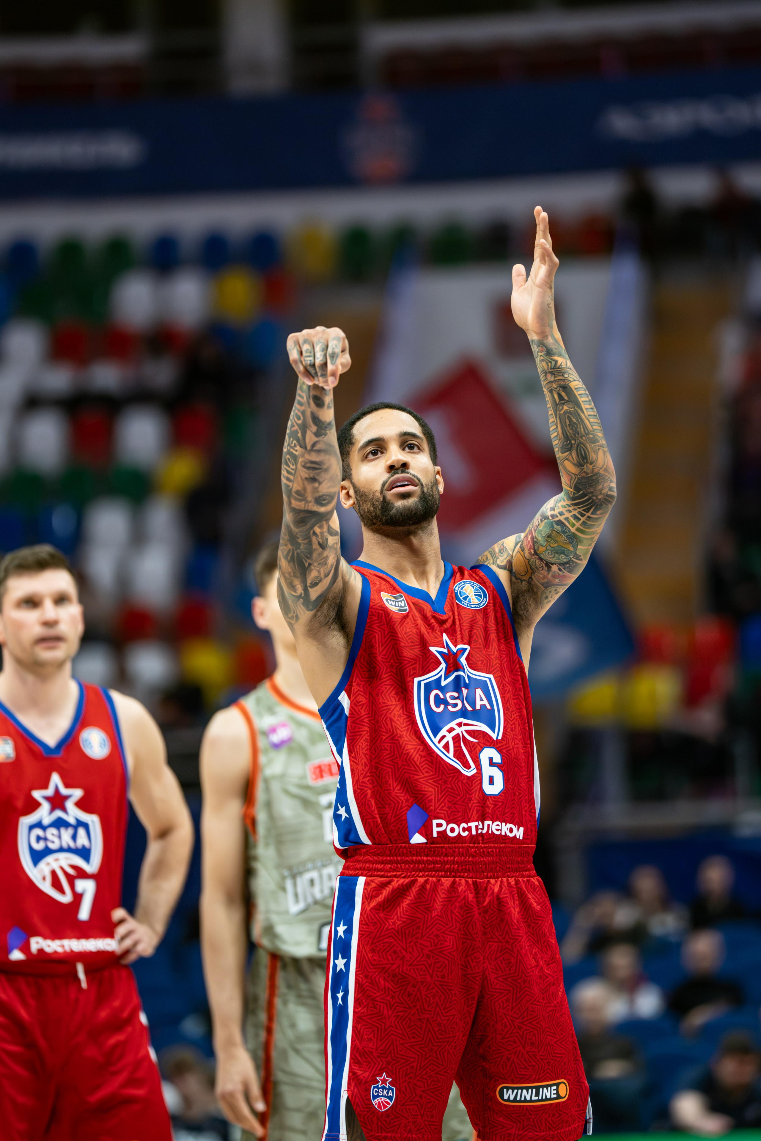 ЦСКА-Уралмаш (29.10.25). Автомобильный фотограф Шакая Кирилл