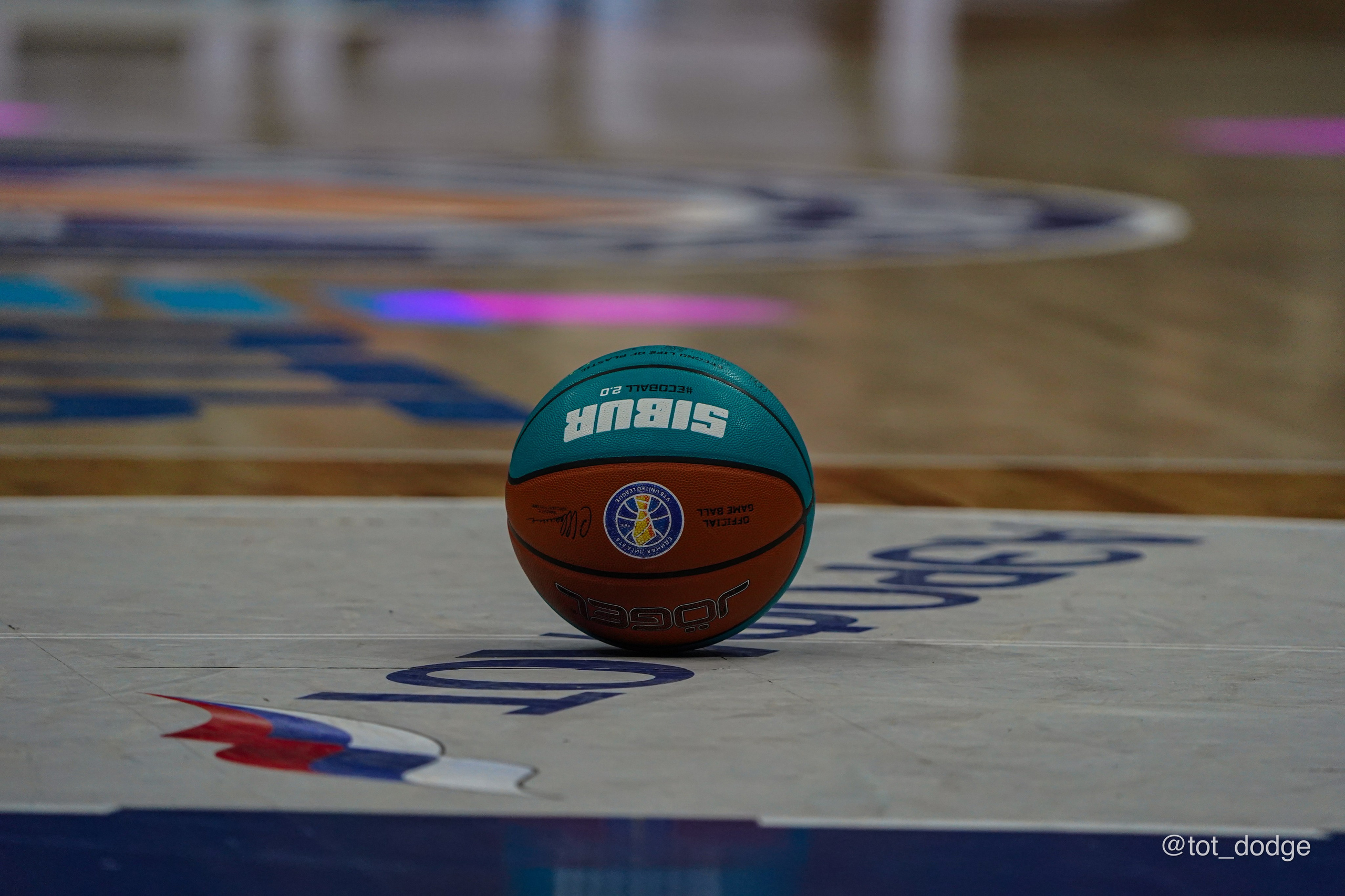 Баскетбол. ЦСКА-Зенит (13.10.24). Автомобильный фотограф Шакая Кирилл