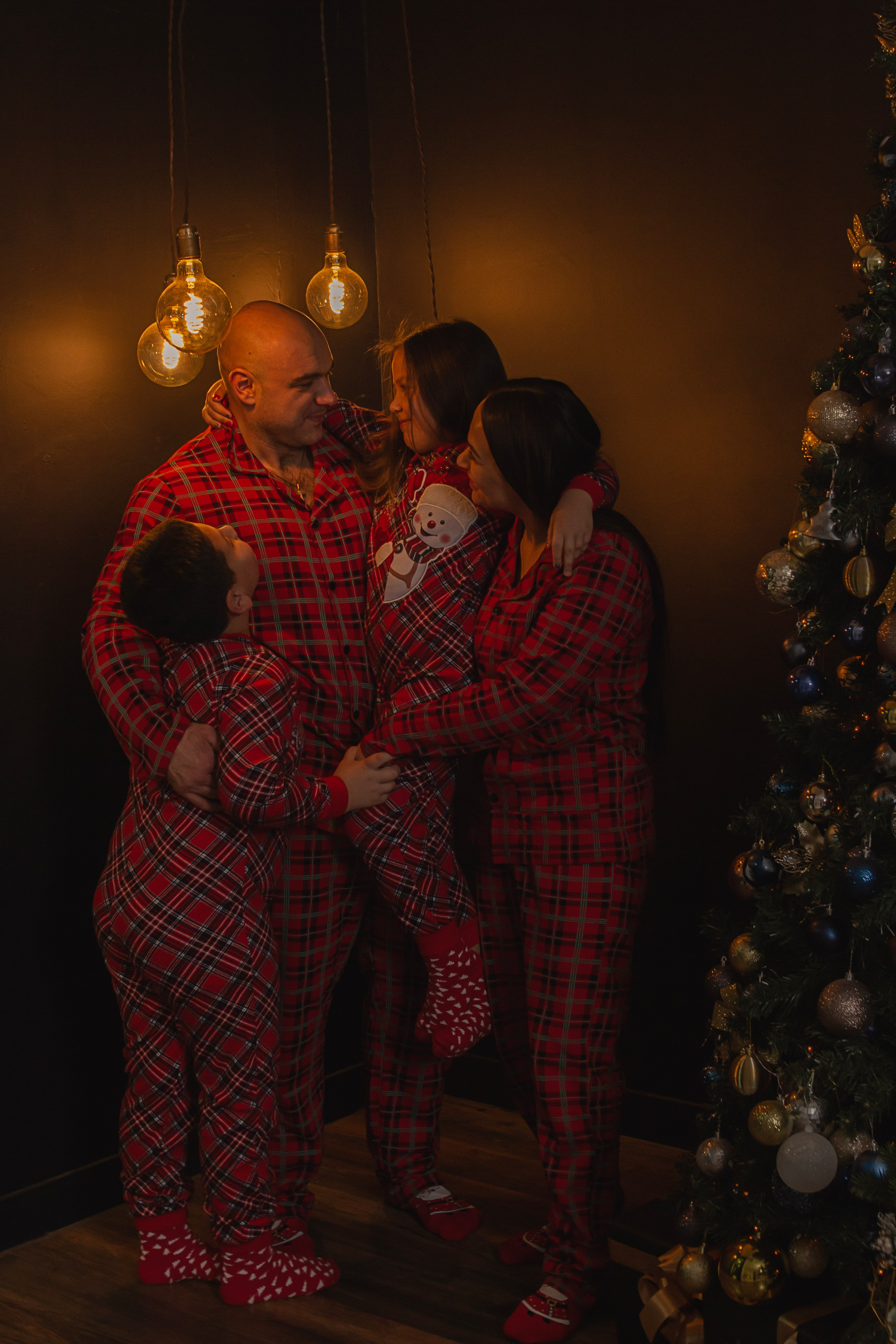 Майя и ее семья. Тютина Оля фотограф-ретушер Екатеринбург