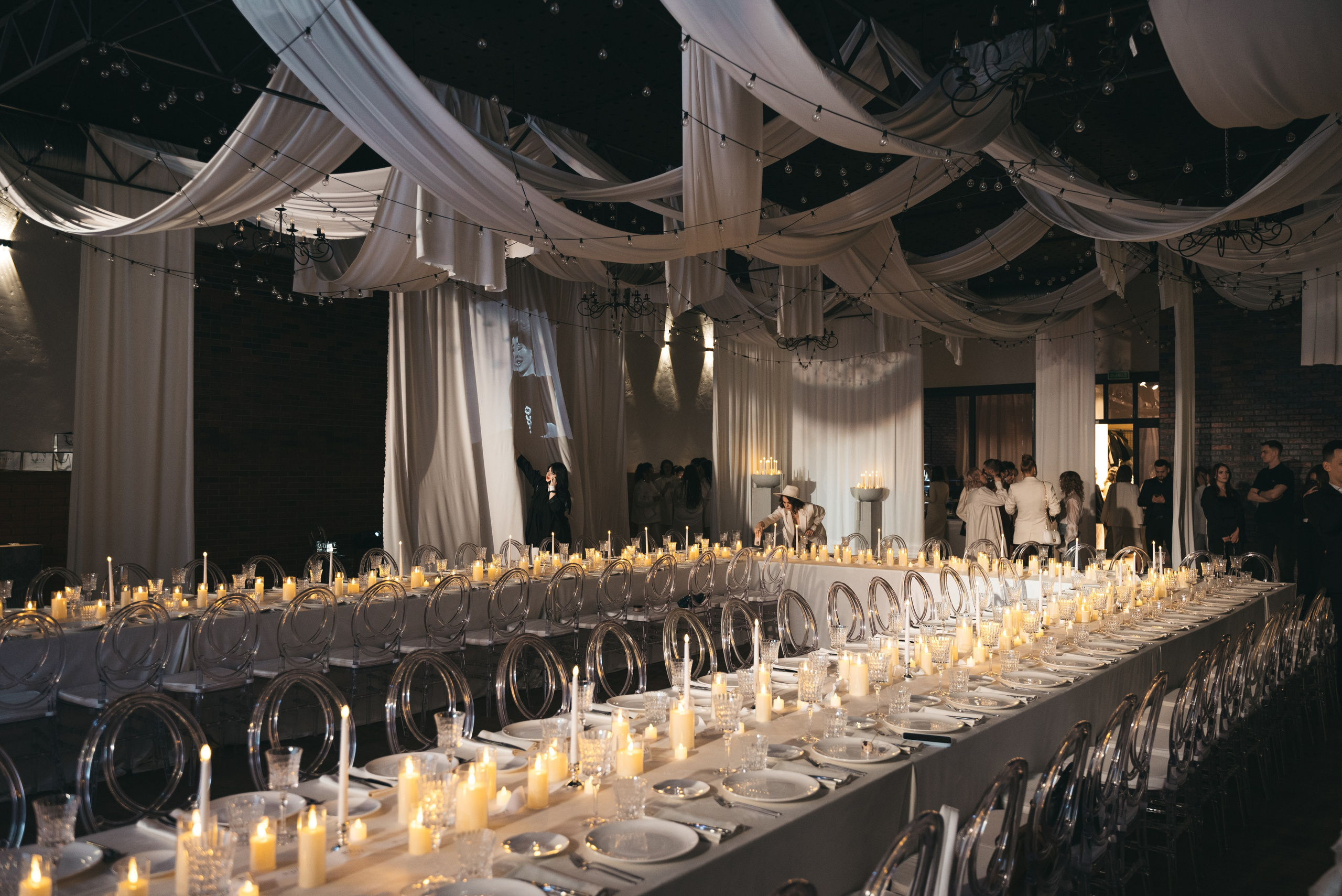 WhiteRoom Pre-wedding. Репортажный и свадебный фотограф в Сургуте