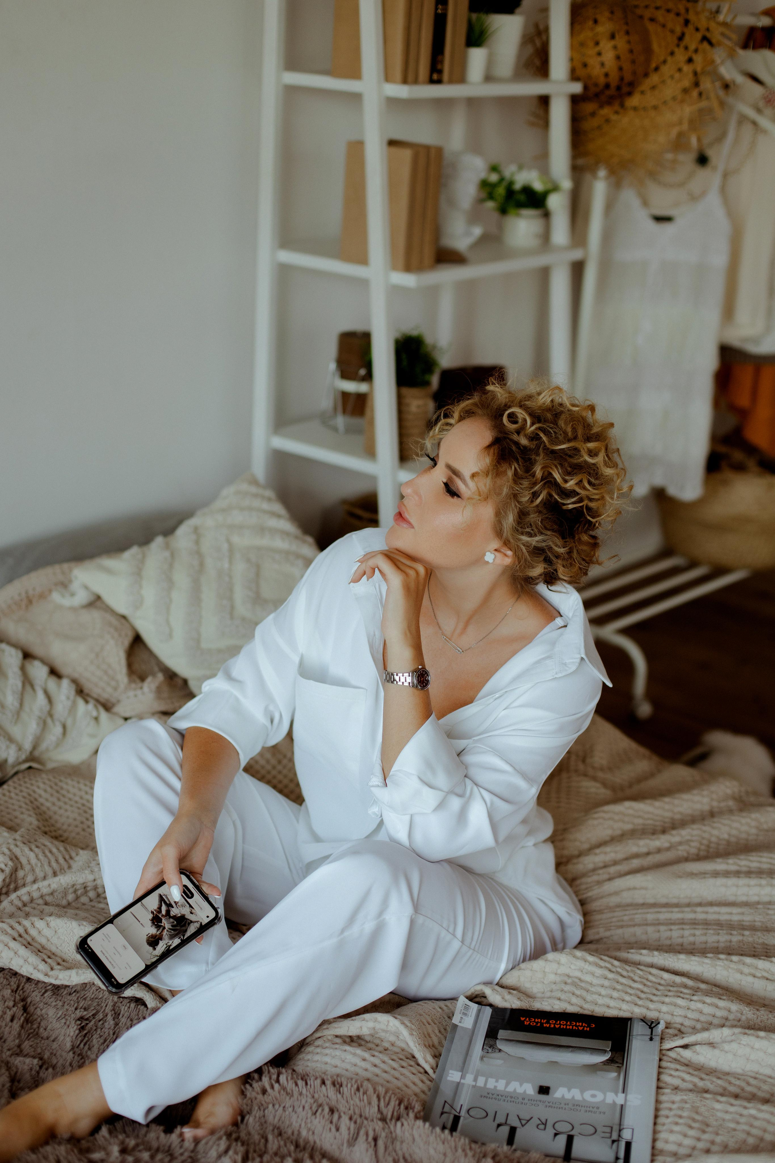 Индивидуальная фотосессия для Евгении в фотостудии No name photostudio. Фотограф Александра Сыщенко