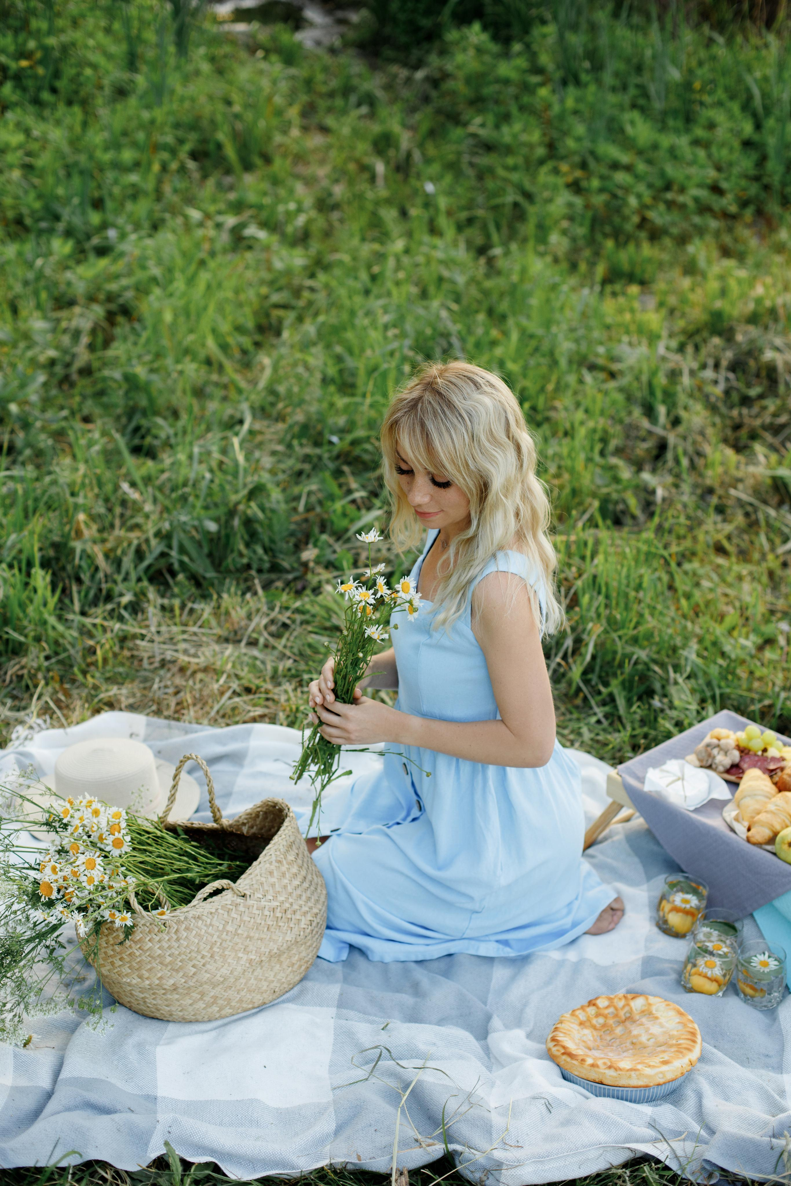 Летняя семейная фотосессия в Подмосковье лето 2023 года. Фотограф Александра Сыщенко