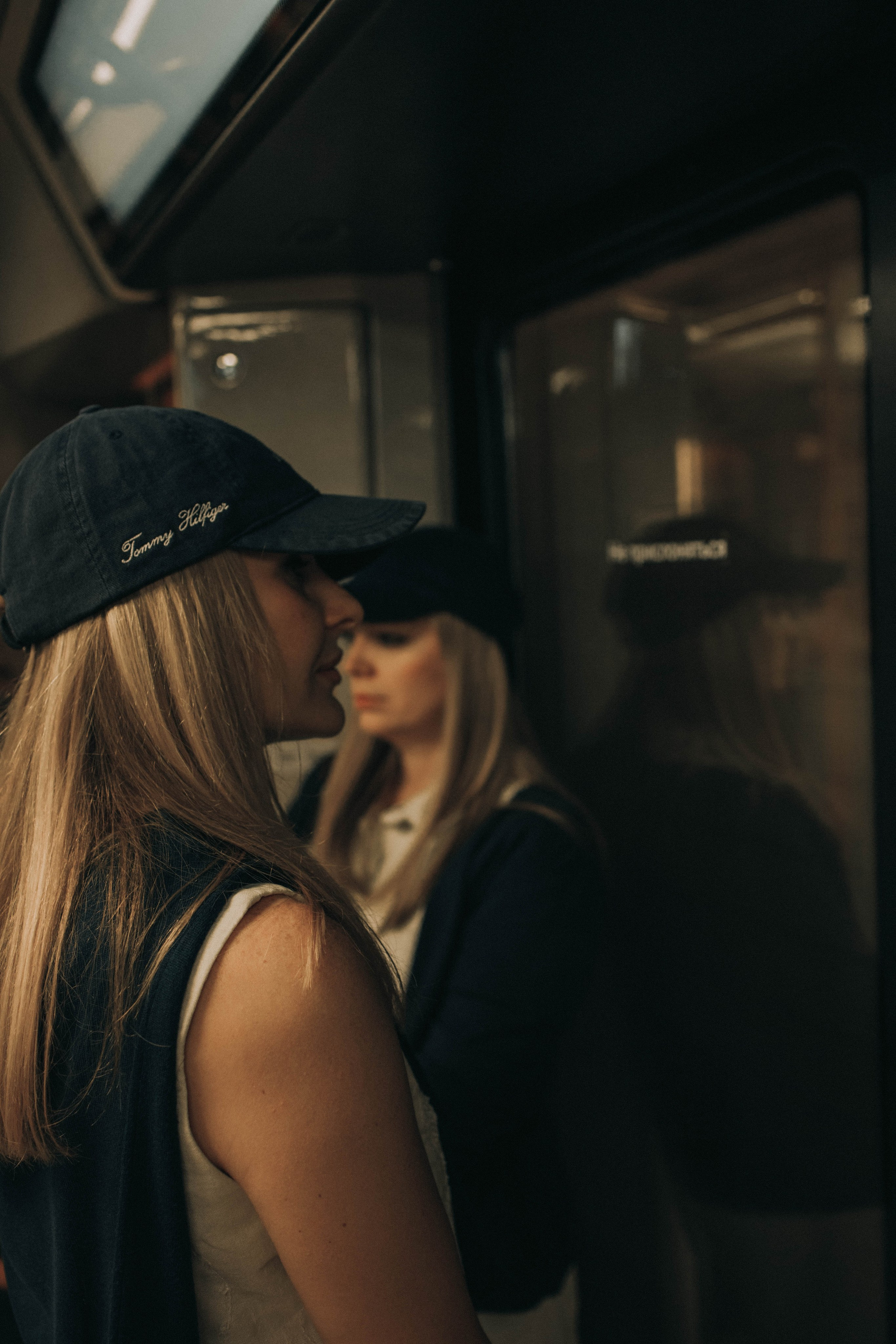 Прогулка Лиза и Марина. Фотограф lifestylе в Москве Пшеничная Анастасия