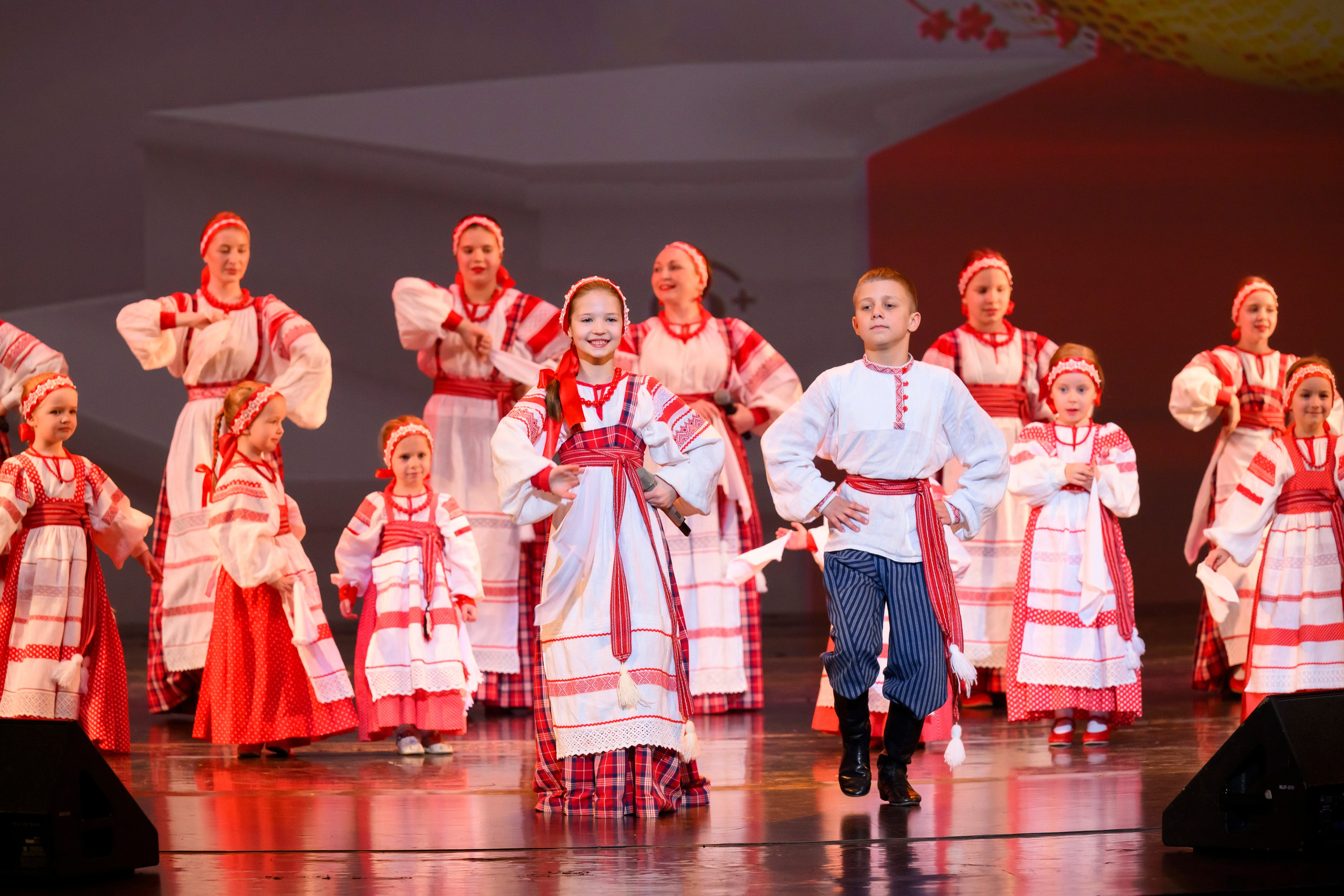 23 апреля, часть 2, БКЗ Октябрьский, г. Санкт-Петербург. Золотое яблочко