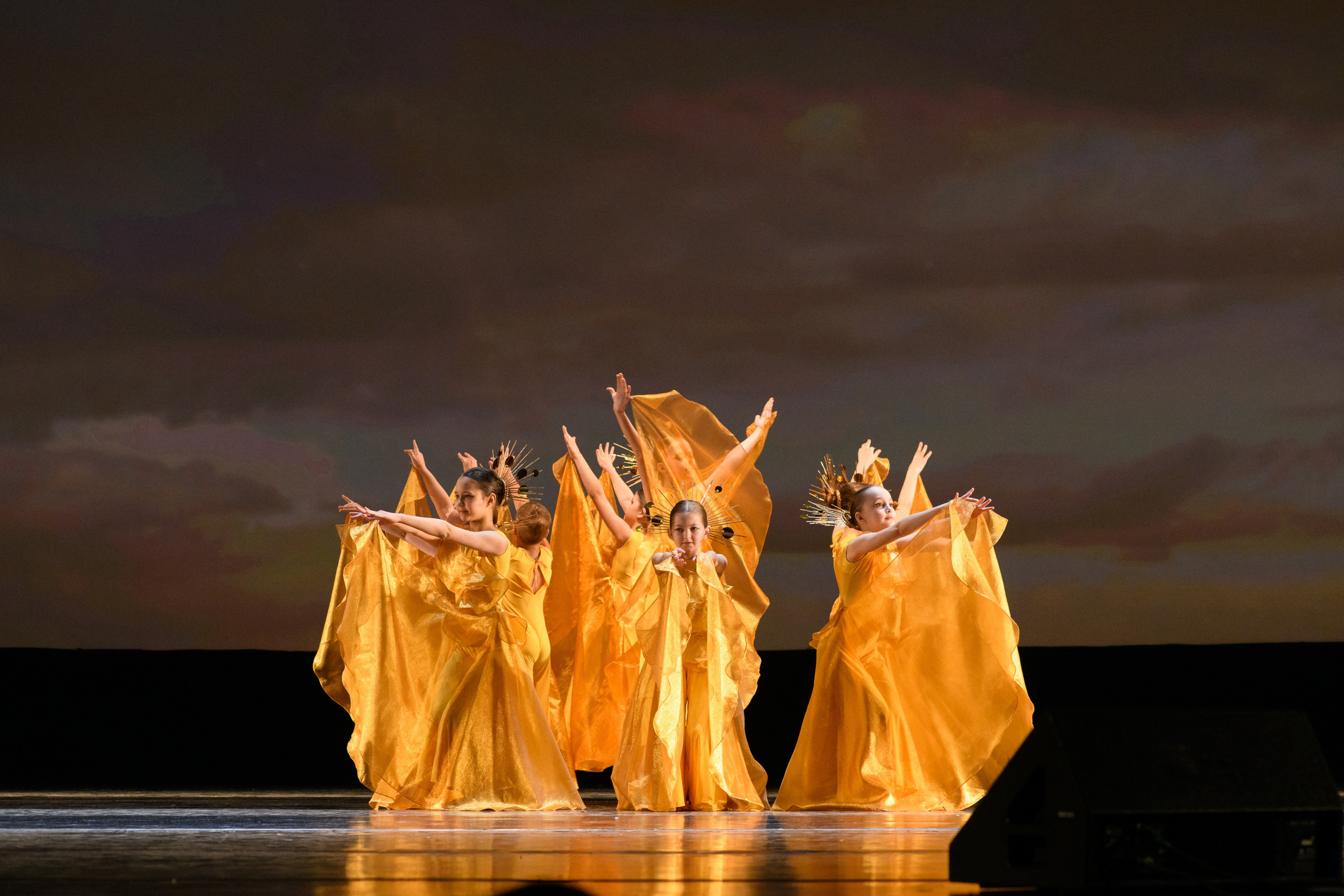 23 апреля, часть 2, БКЗ Октябрьский, г. Санкт-Петербург. Золотое яблочко