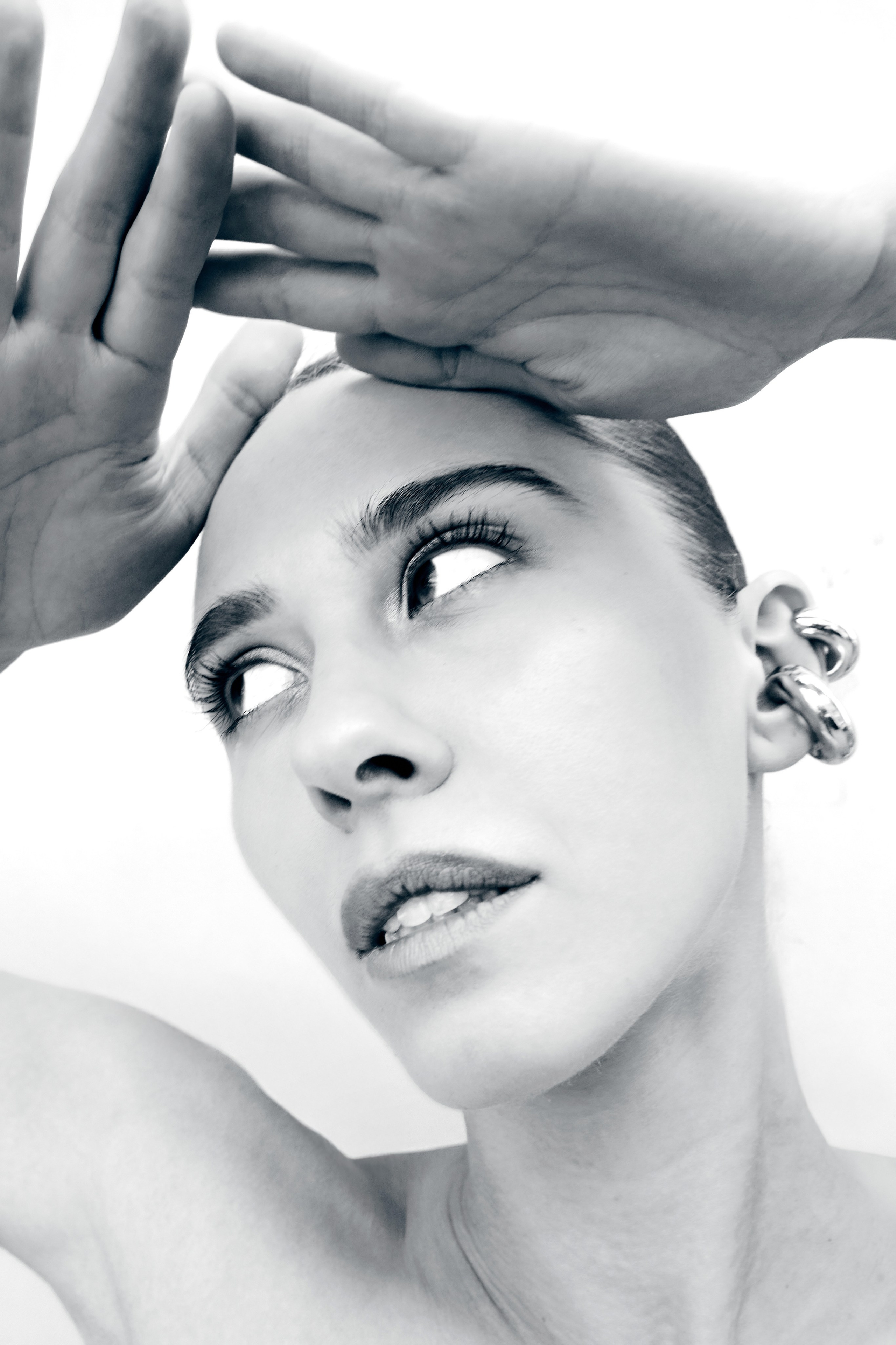 ANGELA NIKOLAU. Yulia Otroschenko