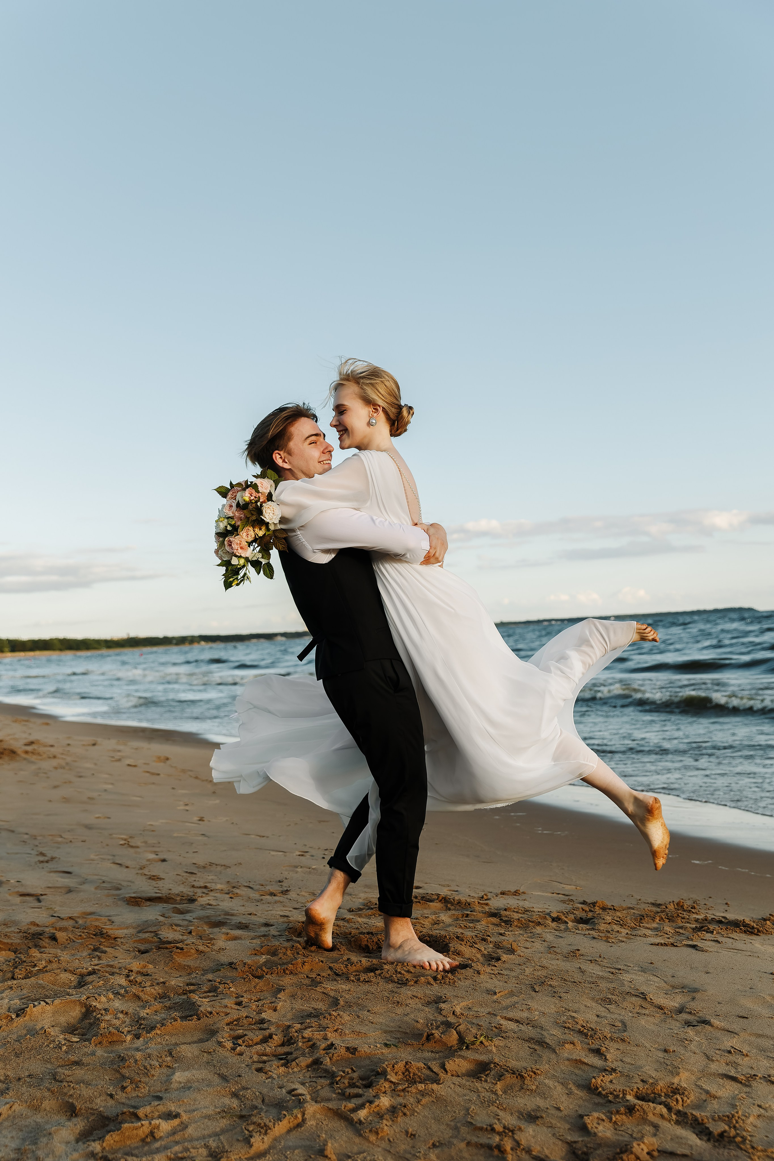 Яна и Давид — свадебная фтосессия на заливе. Свадебный и портретный фотограф в Санкт-Петербурге Анна Демьянова