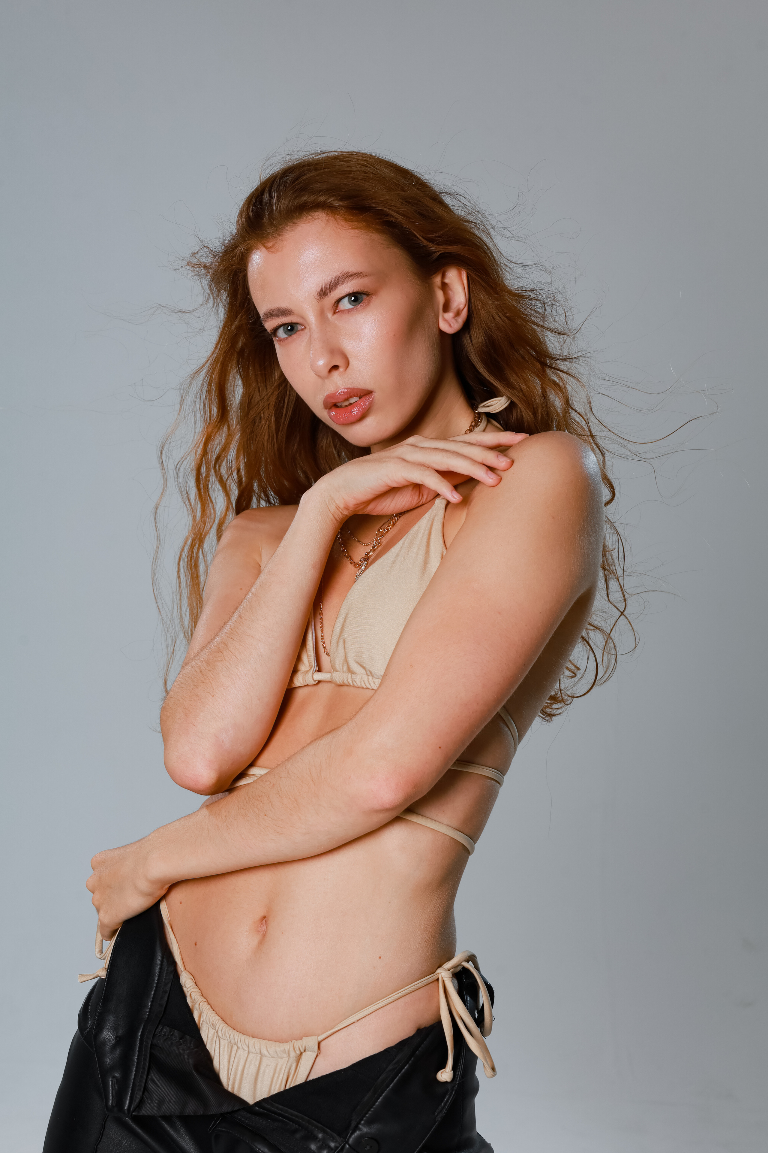 Работа с искусственным светом (без обработки). Портретный фотограф в Чебоксарах