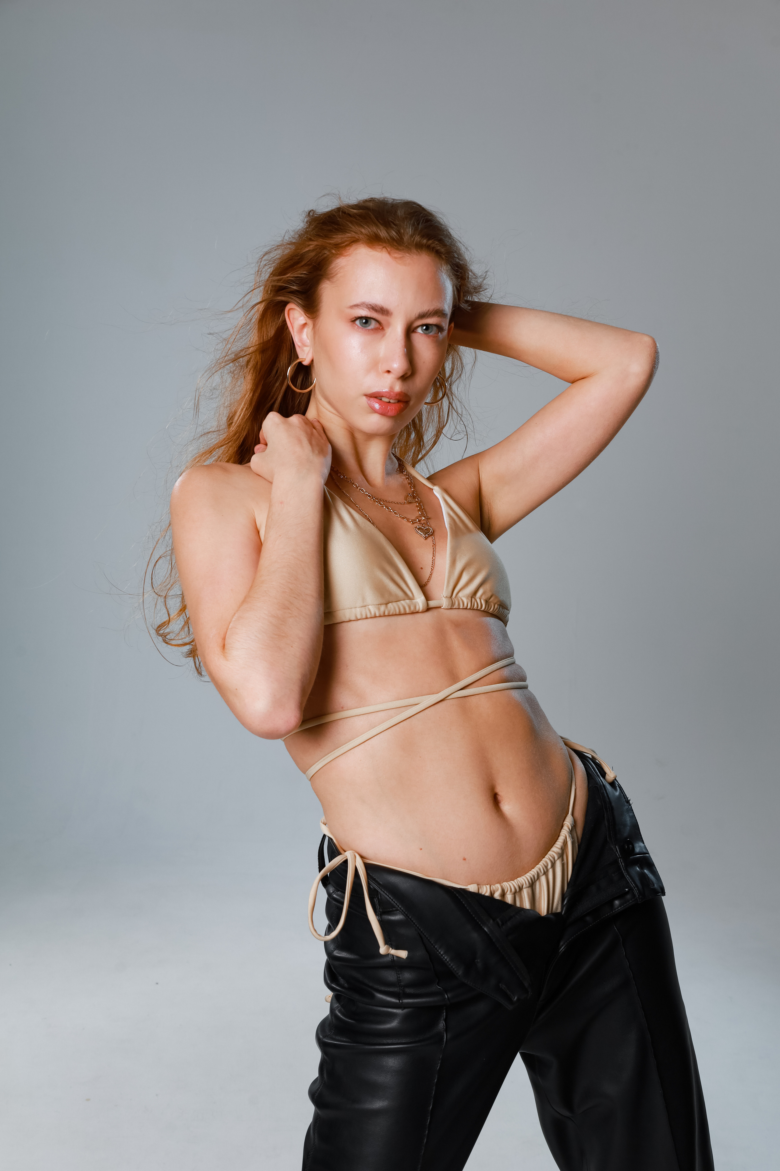 Работа с искусственным светом (без обработки). Портретный фотограф в Чебоксарах