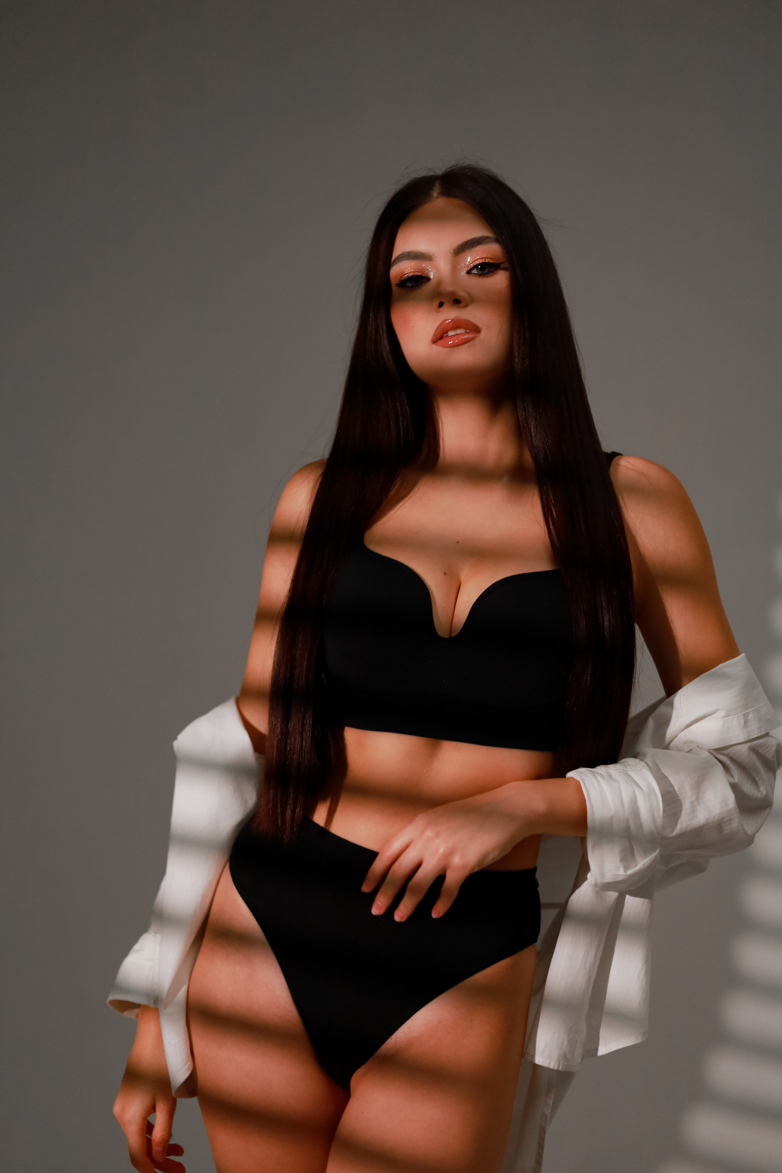 Работа с искусственным светом (без обработки). Портретный фотограф в Чебоксарах