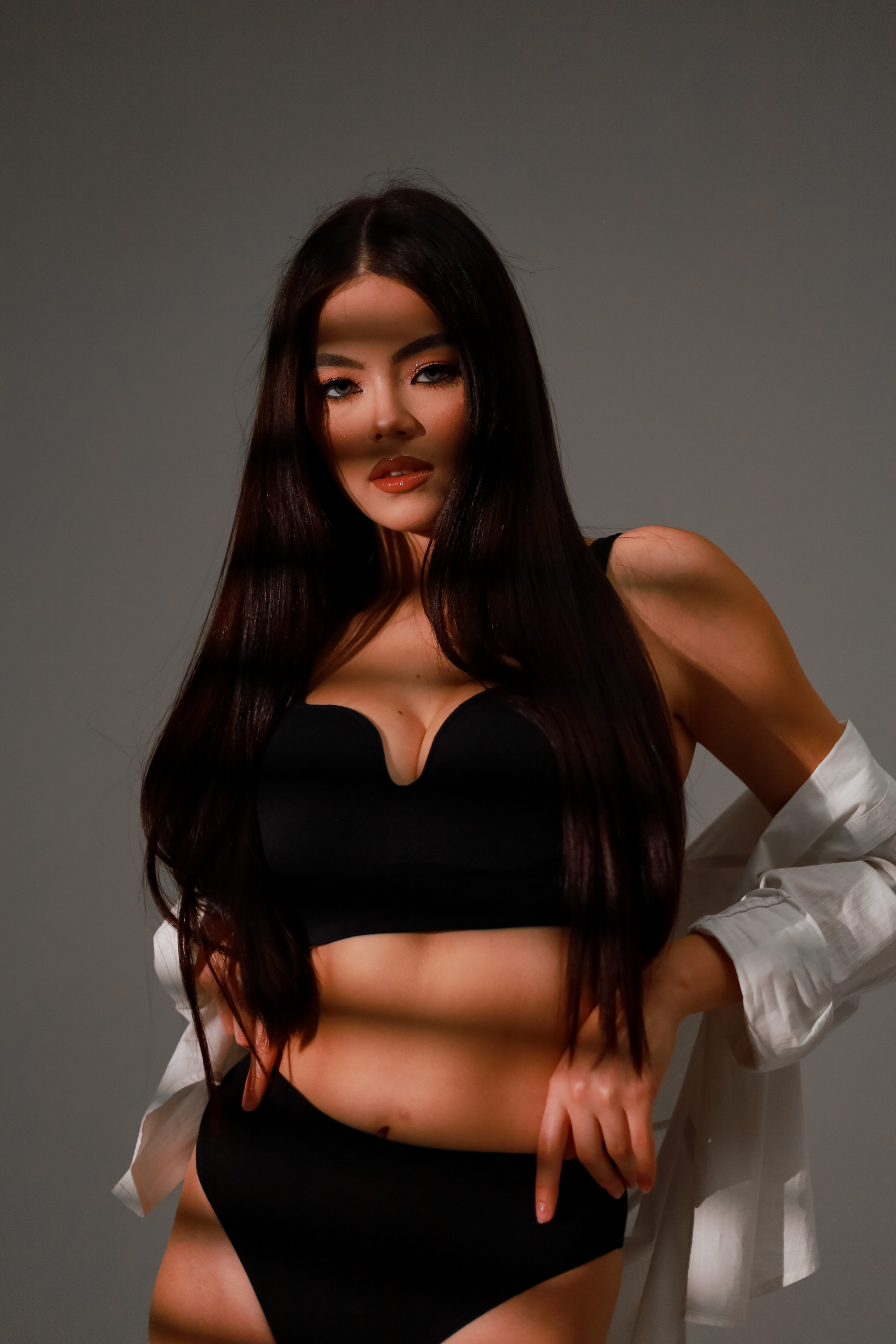 Работа с искусственным светом (без обработки). Портретный фотограф в Чебоксарах