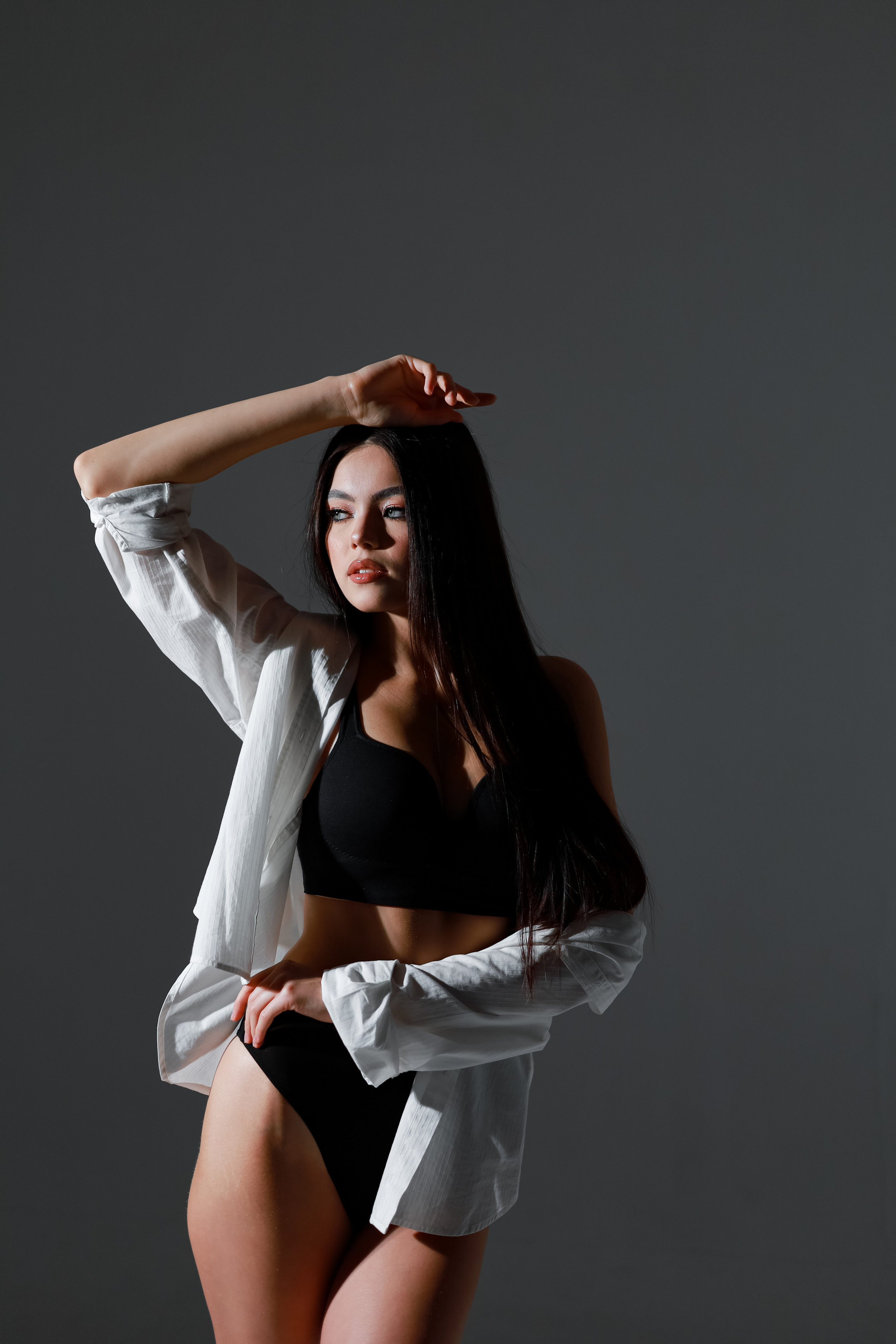 Работа с искусственным светом (без обработки). Портретный фотограф в Чебоксарах