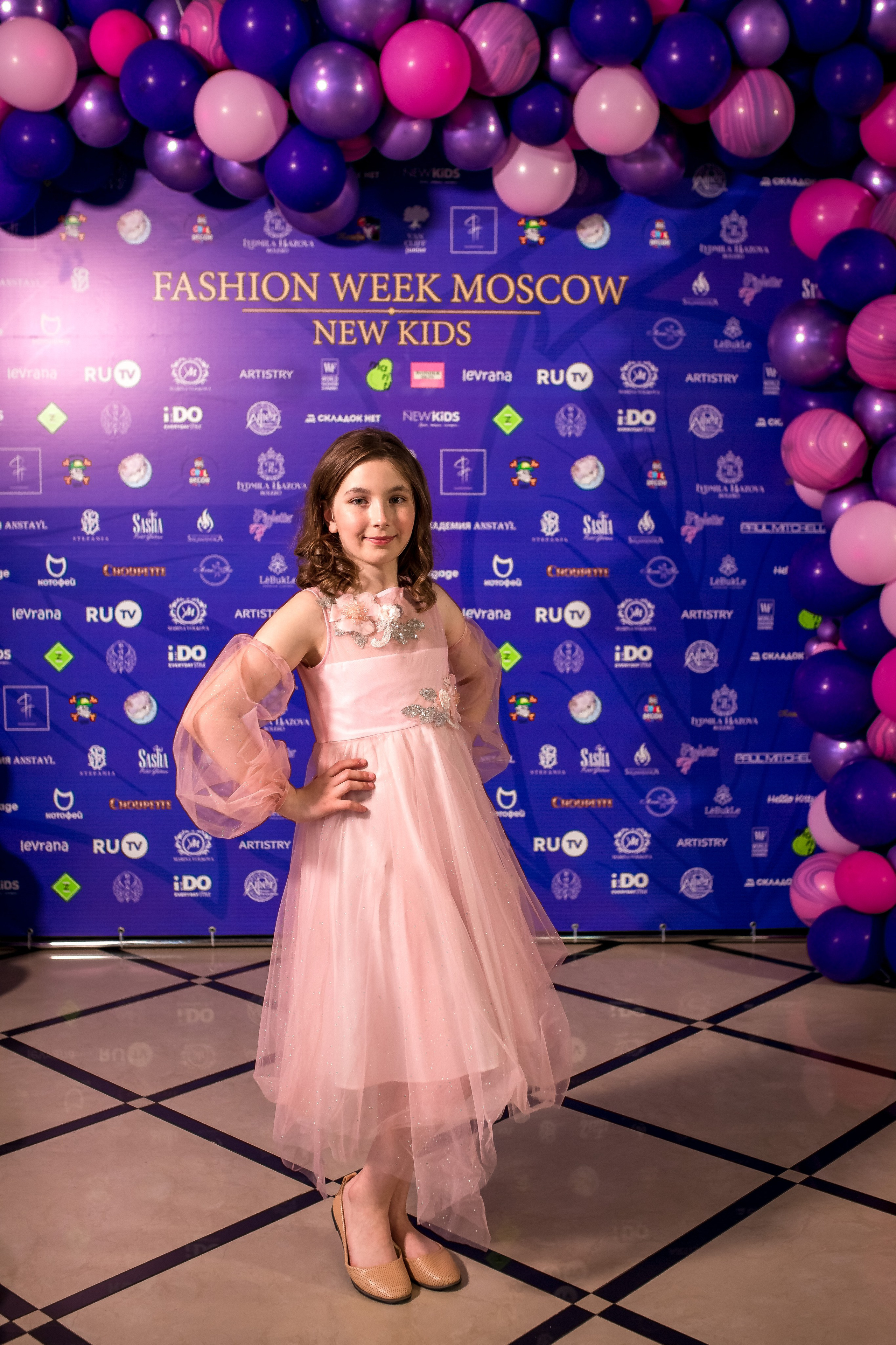 Показ Итальянской моды в России весна 2022. Женский фотограф Крещение Венчание Москва Брянск