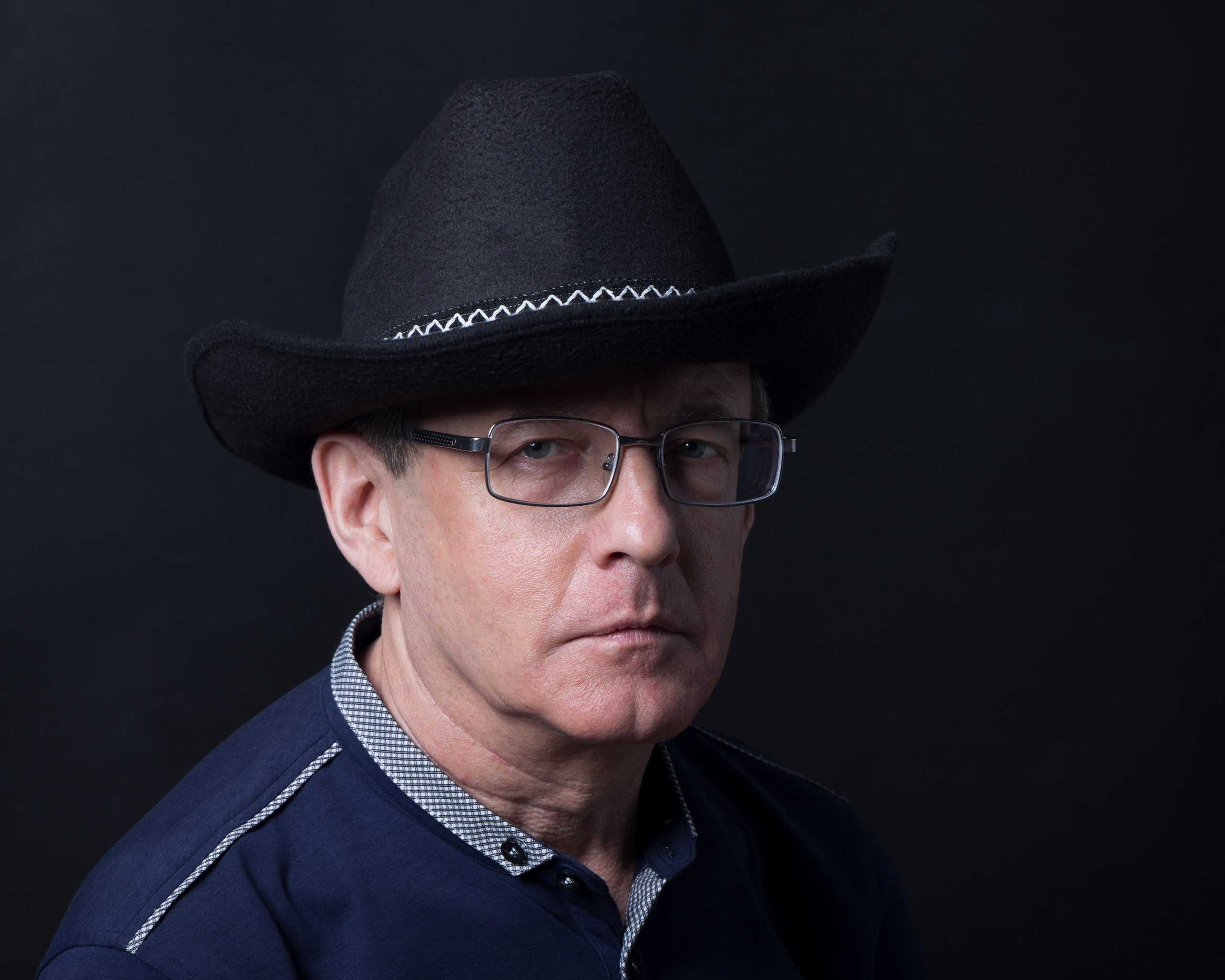 МУЖСКОЙ ПОРТРЕТ. Фотограф Владимир Роля