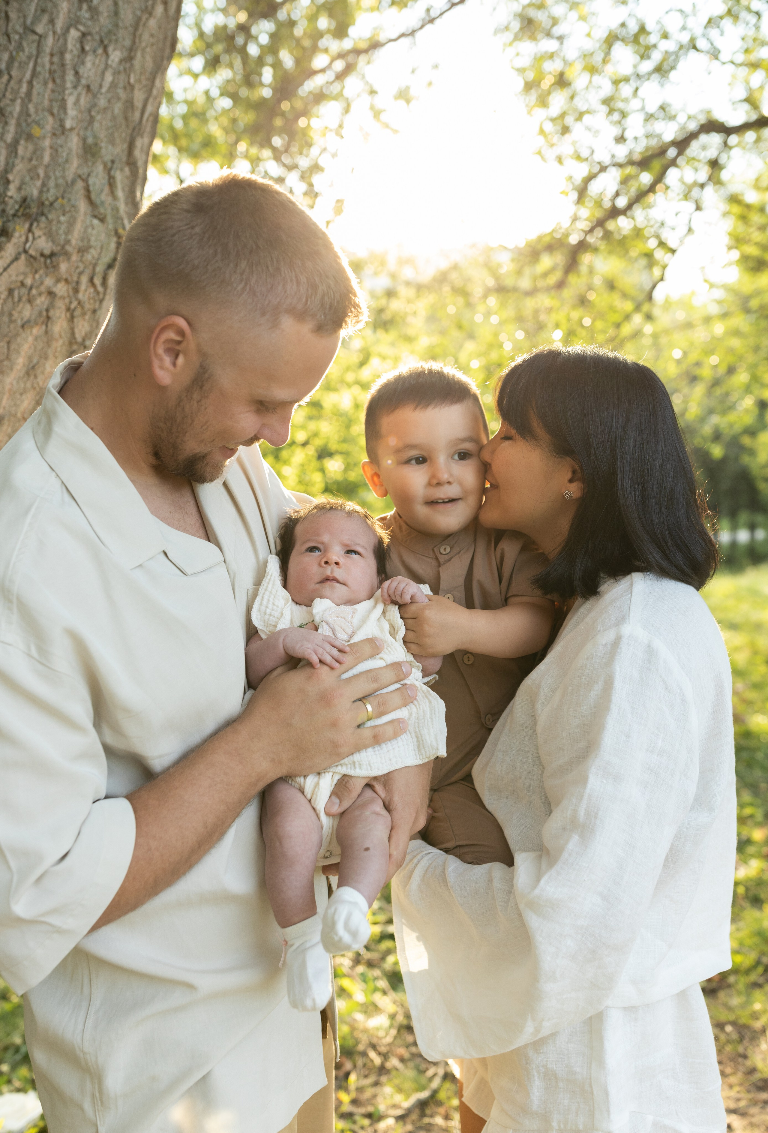 1 месяц Саше — летний пикник в парке. Семейный и детский фотограф в Москве Олеся Маркина