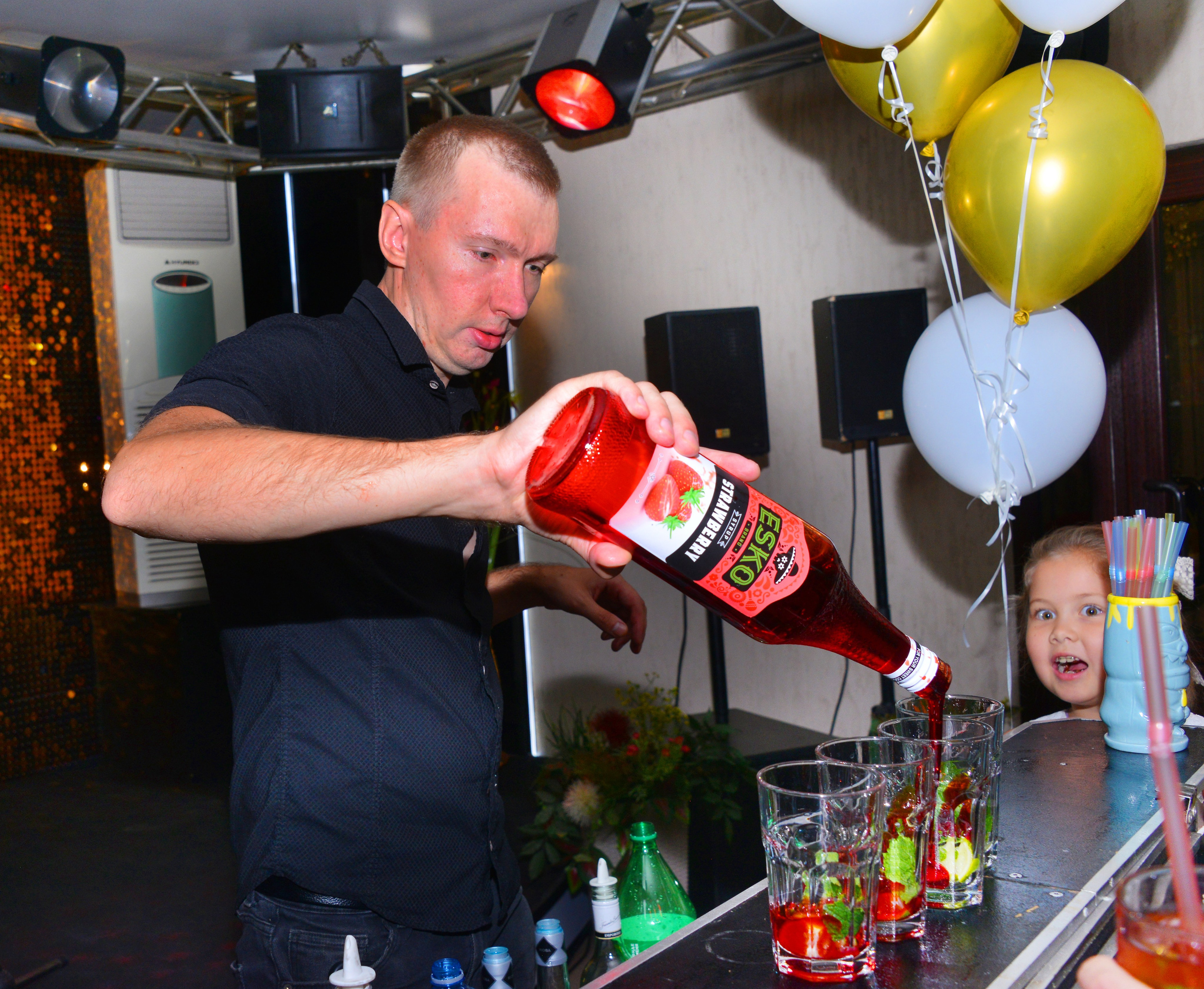Юбилей. Фотосъёмка. Фотограф Сергей Авдеев-семейный и детский фотограф в Алматы