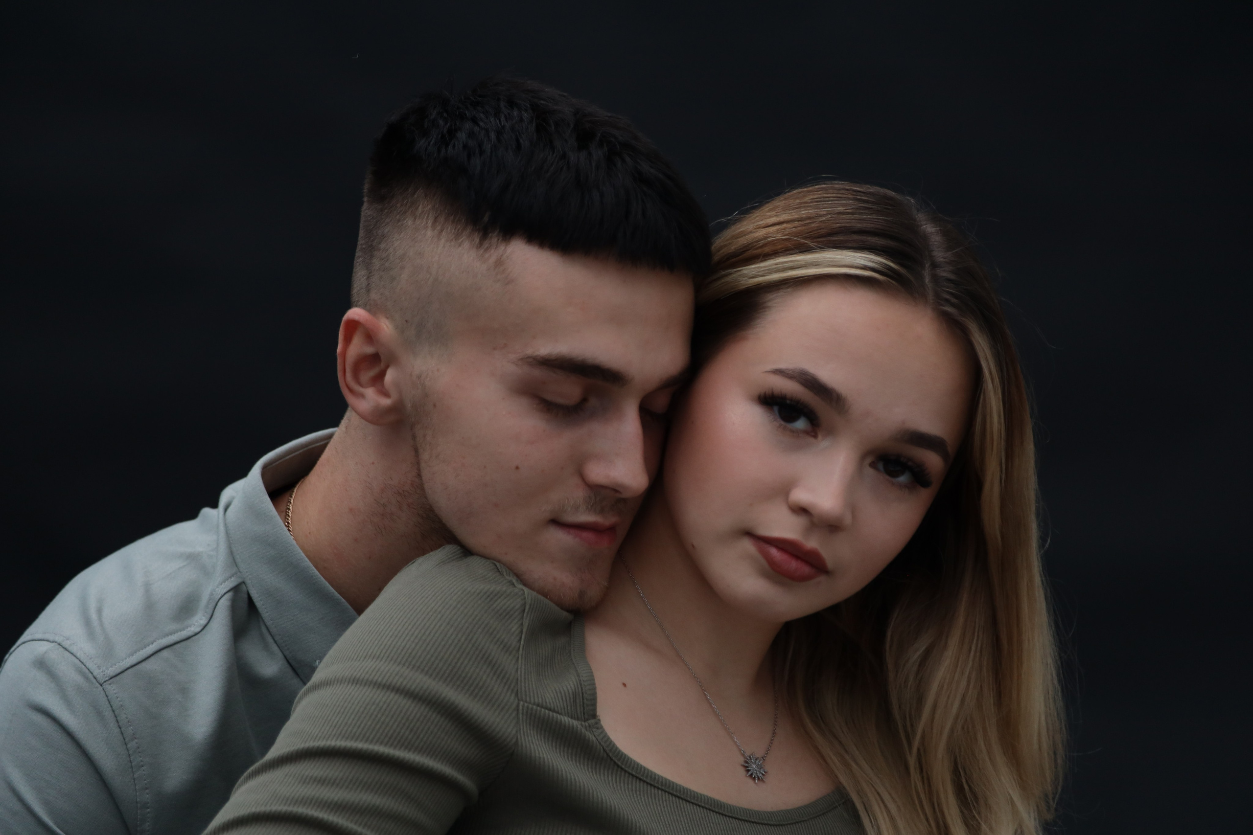 Первая любовь. Семейный и детский фотограф в Краснодарском крае