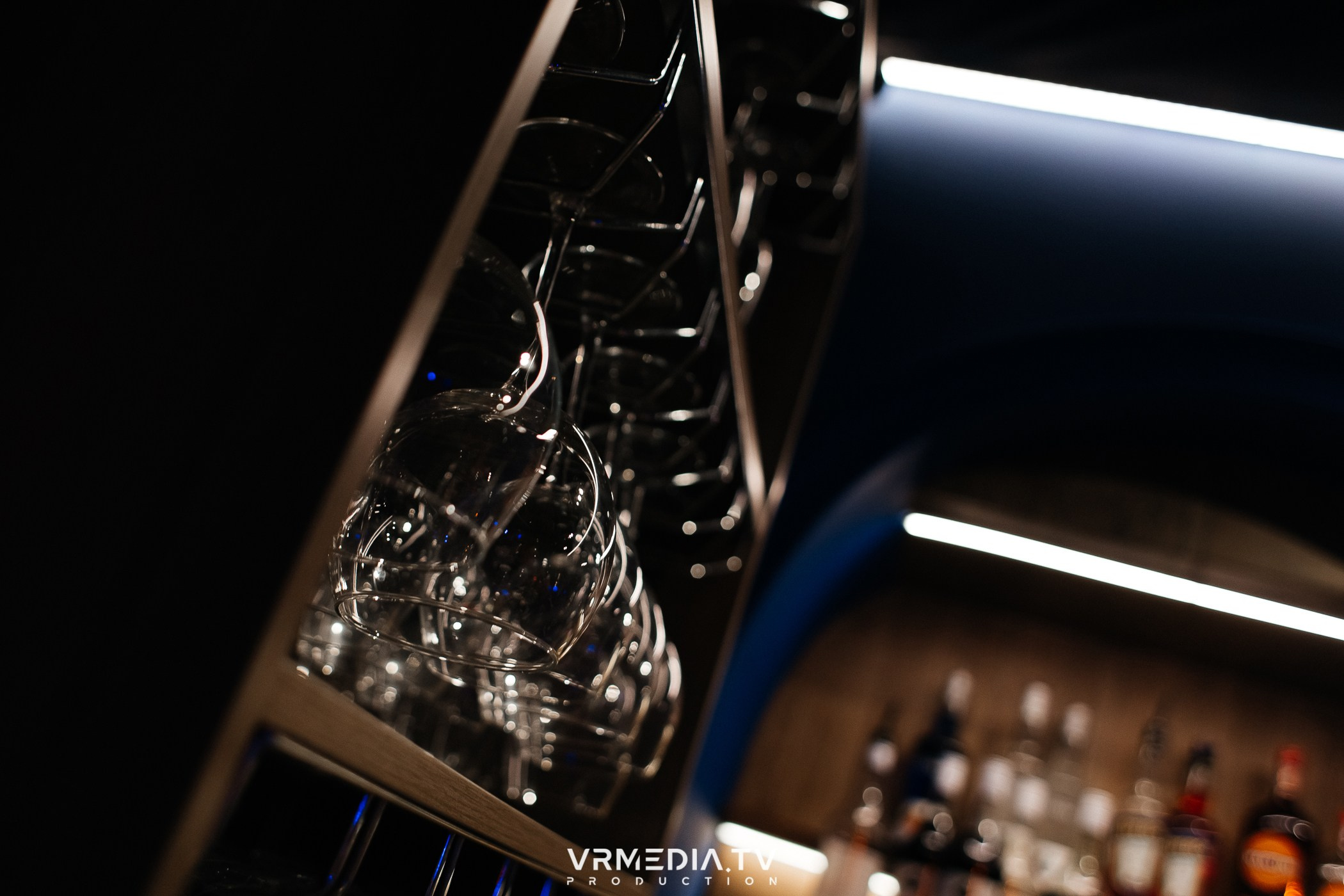 8 марта в караоке-ресторане «Голос»