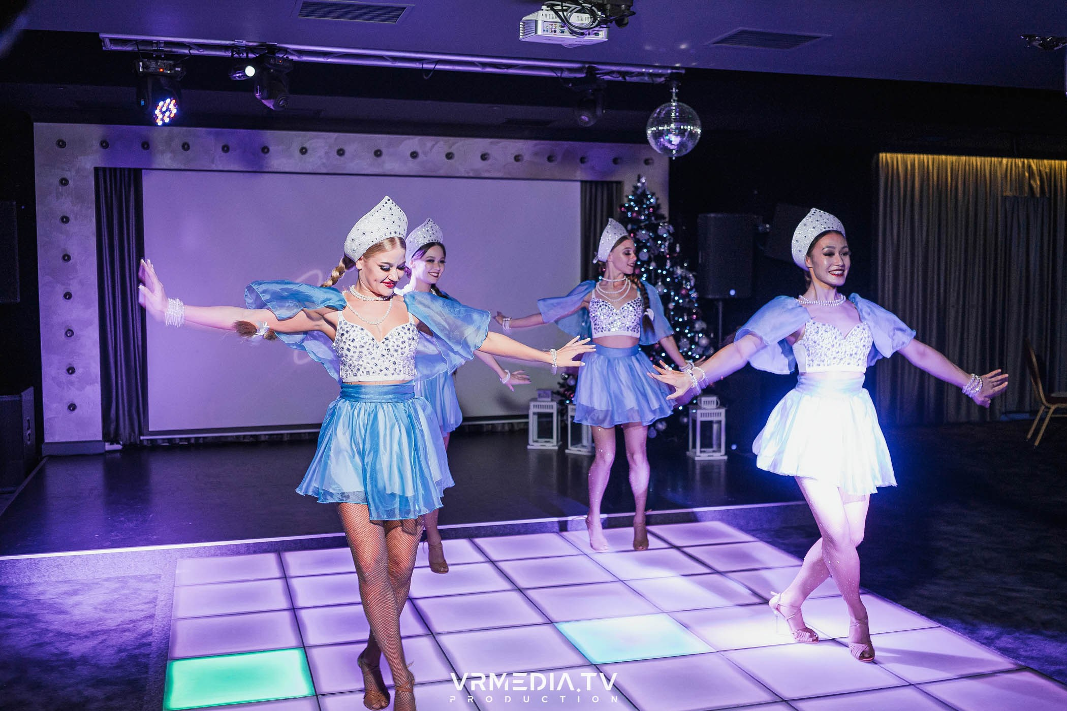 Новогодний вечер в РК «Volna»