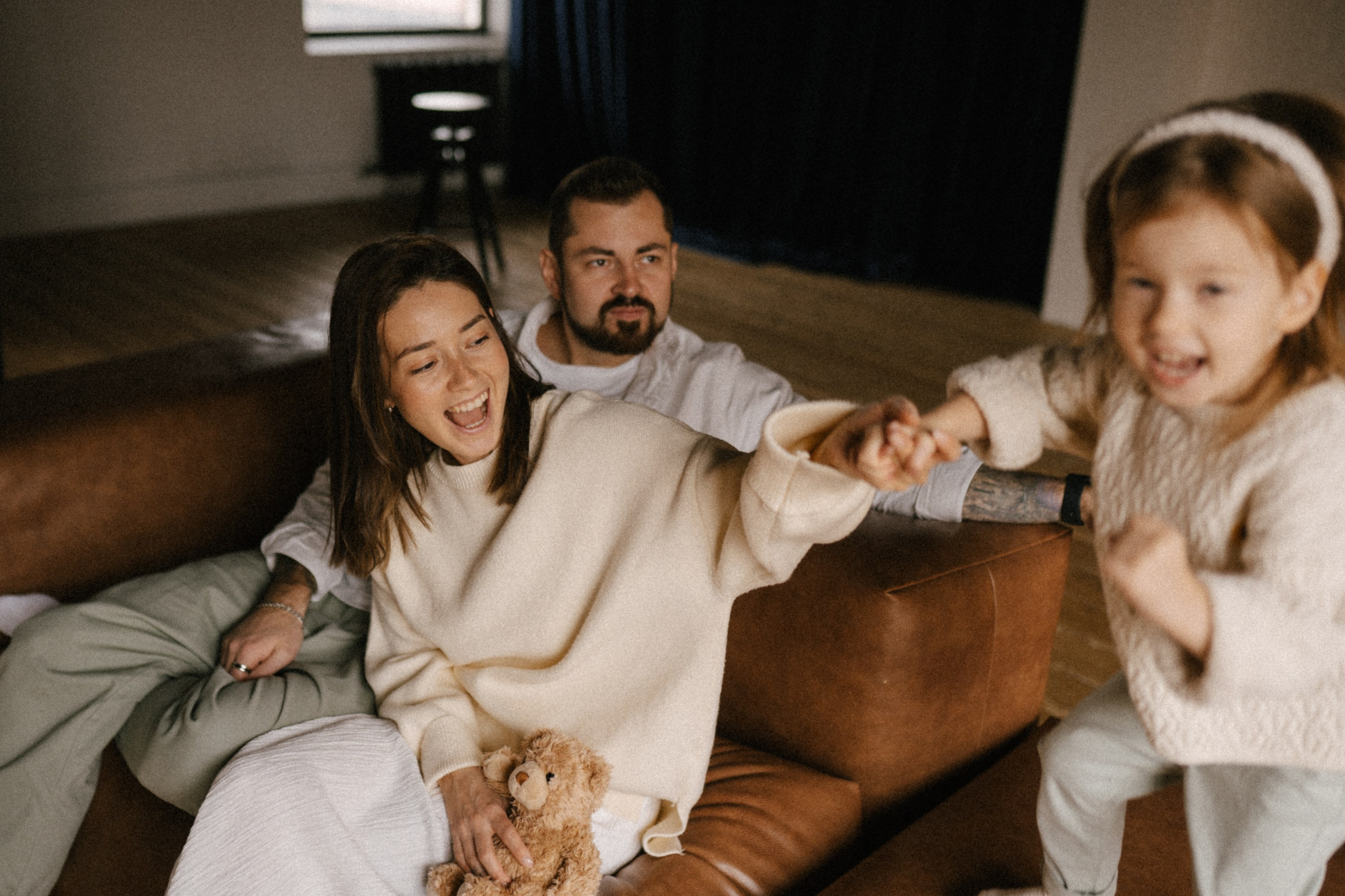 Семья: Лёша, Крис и Соня. Катя Сагалаева. Свадебный фотограф Новосибирск