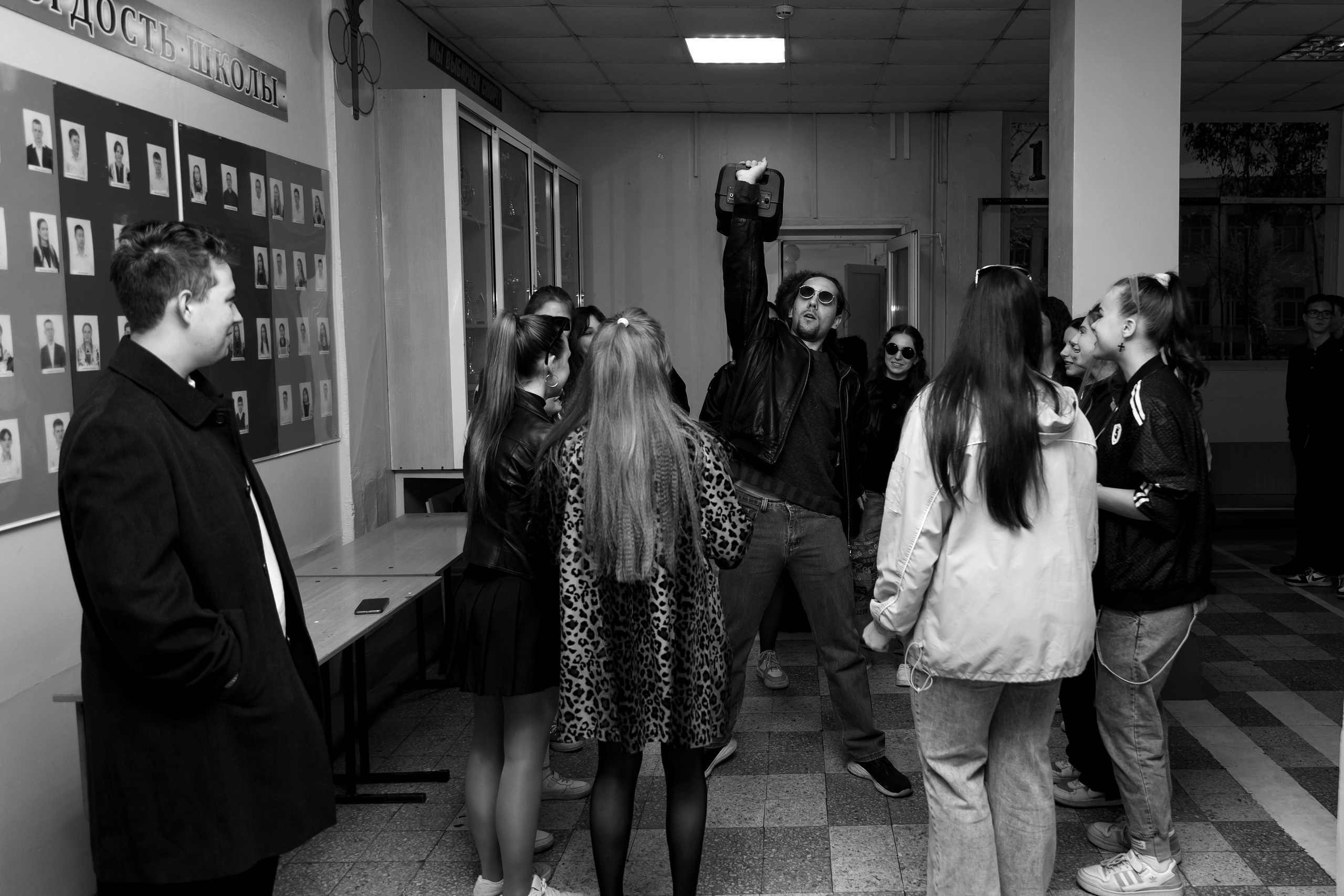 11 класс день не послушания в школе. Фотограф Любовь Корниенко, Примоский край