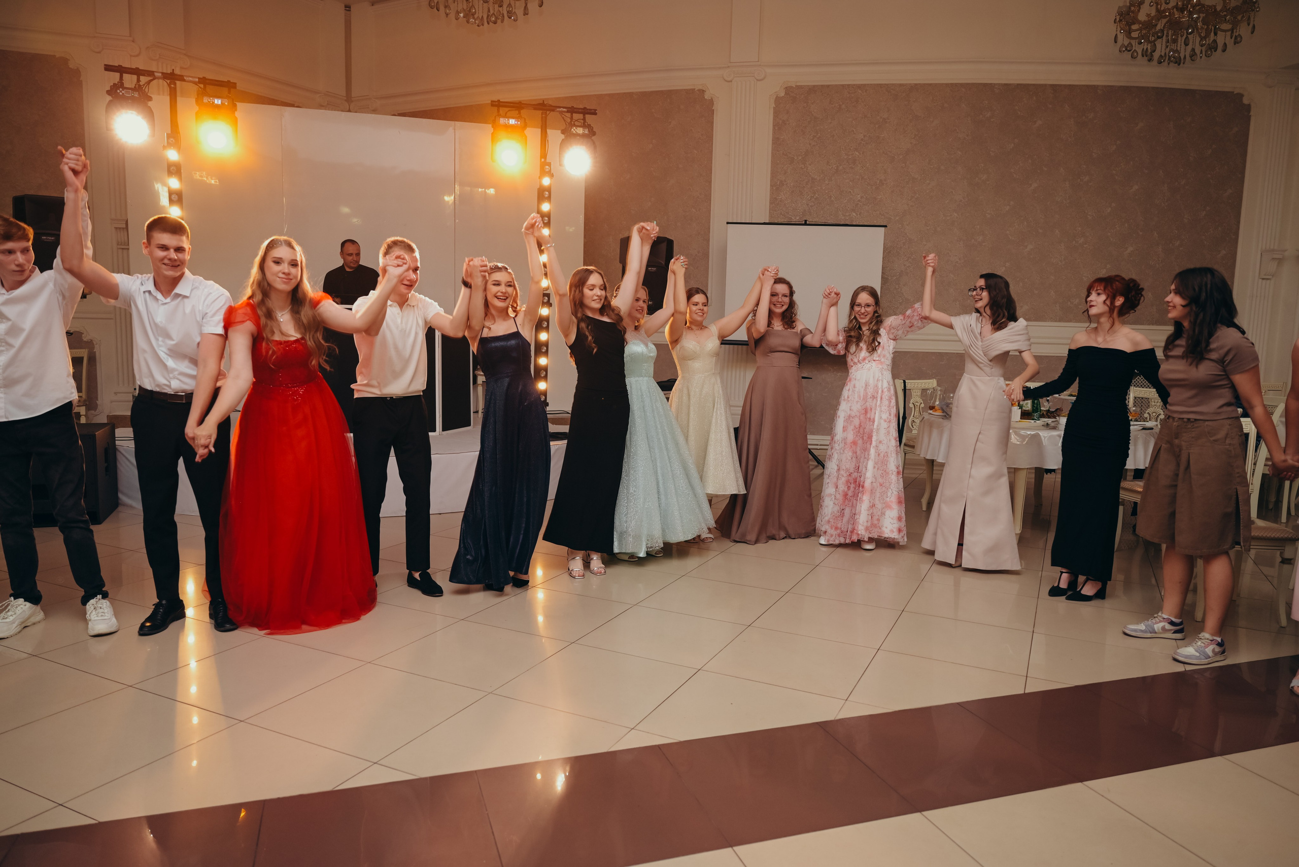 Выпускной 2025. Фотограф в Саратове и Энгельсе — Склярова Дарья