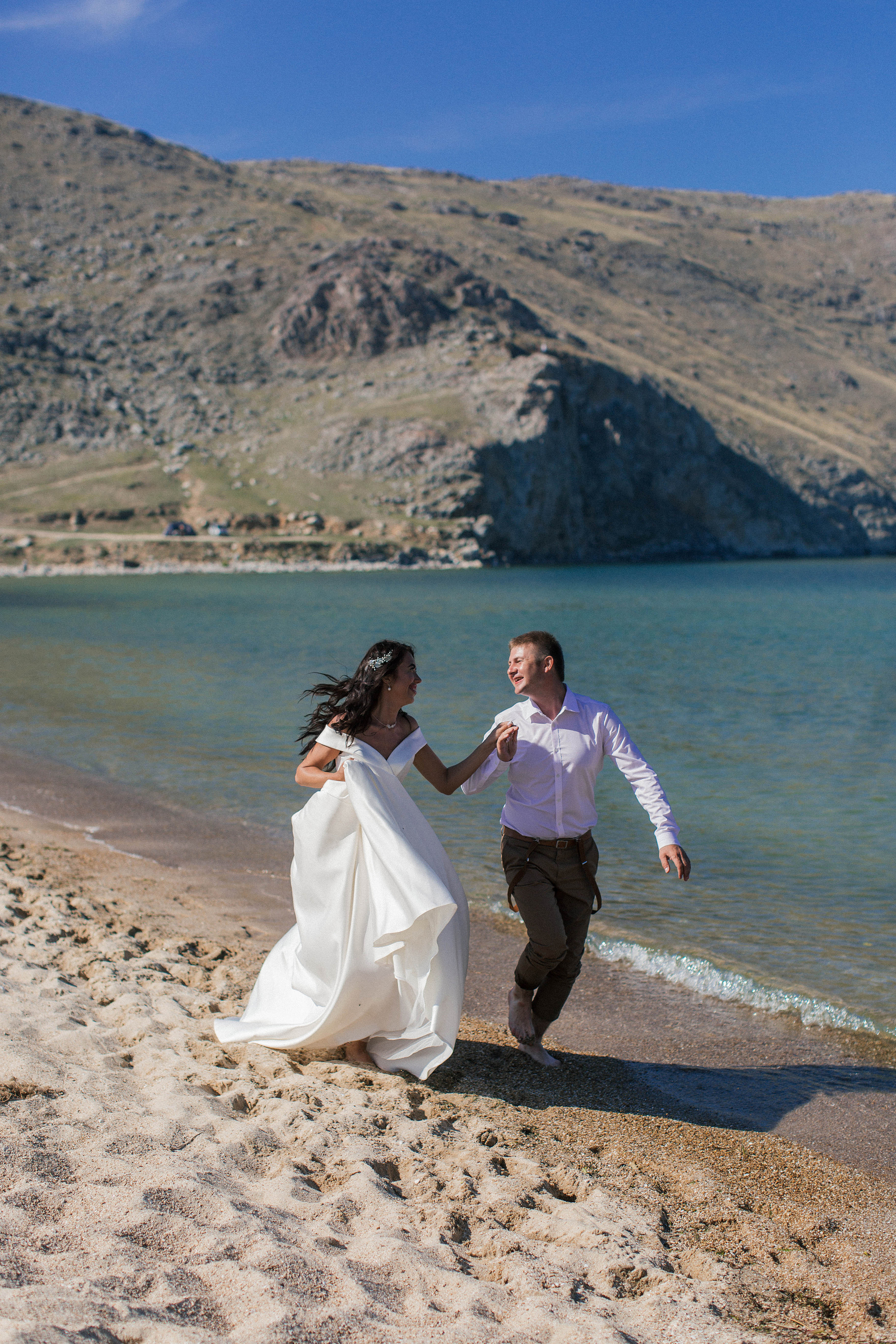 Выездная свадебная прогулка на Байкале. Главная