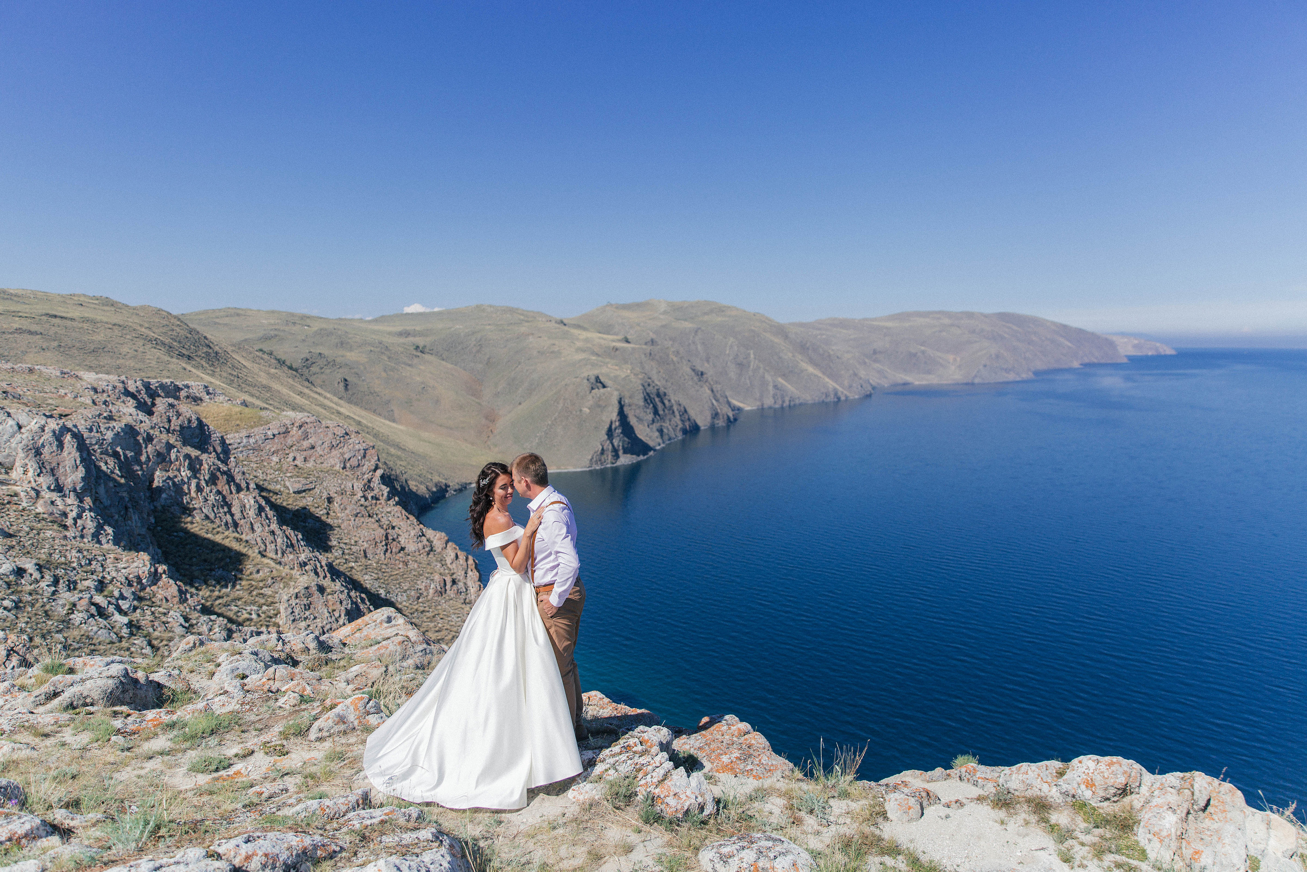 Выездная свадебная прогулка на Байкале. Главная