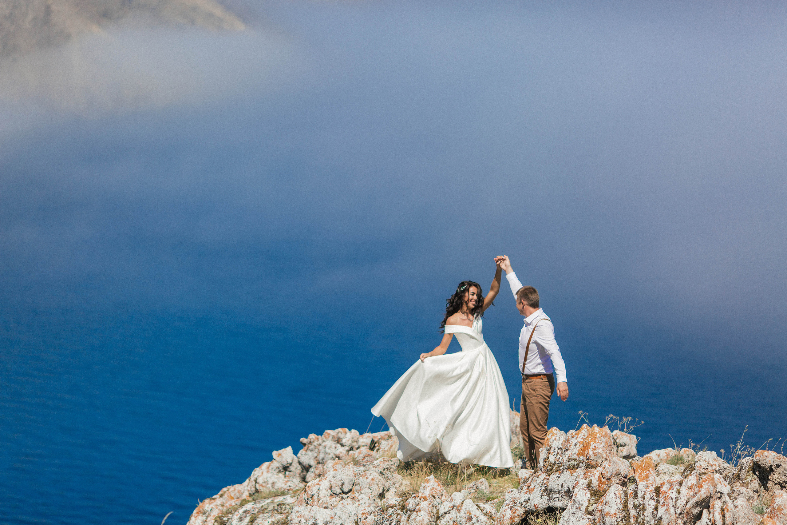 Выездная свадебная прогулка на Байкале. Главная