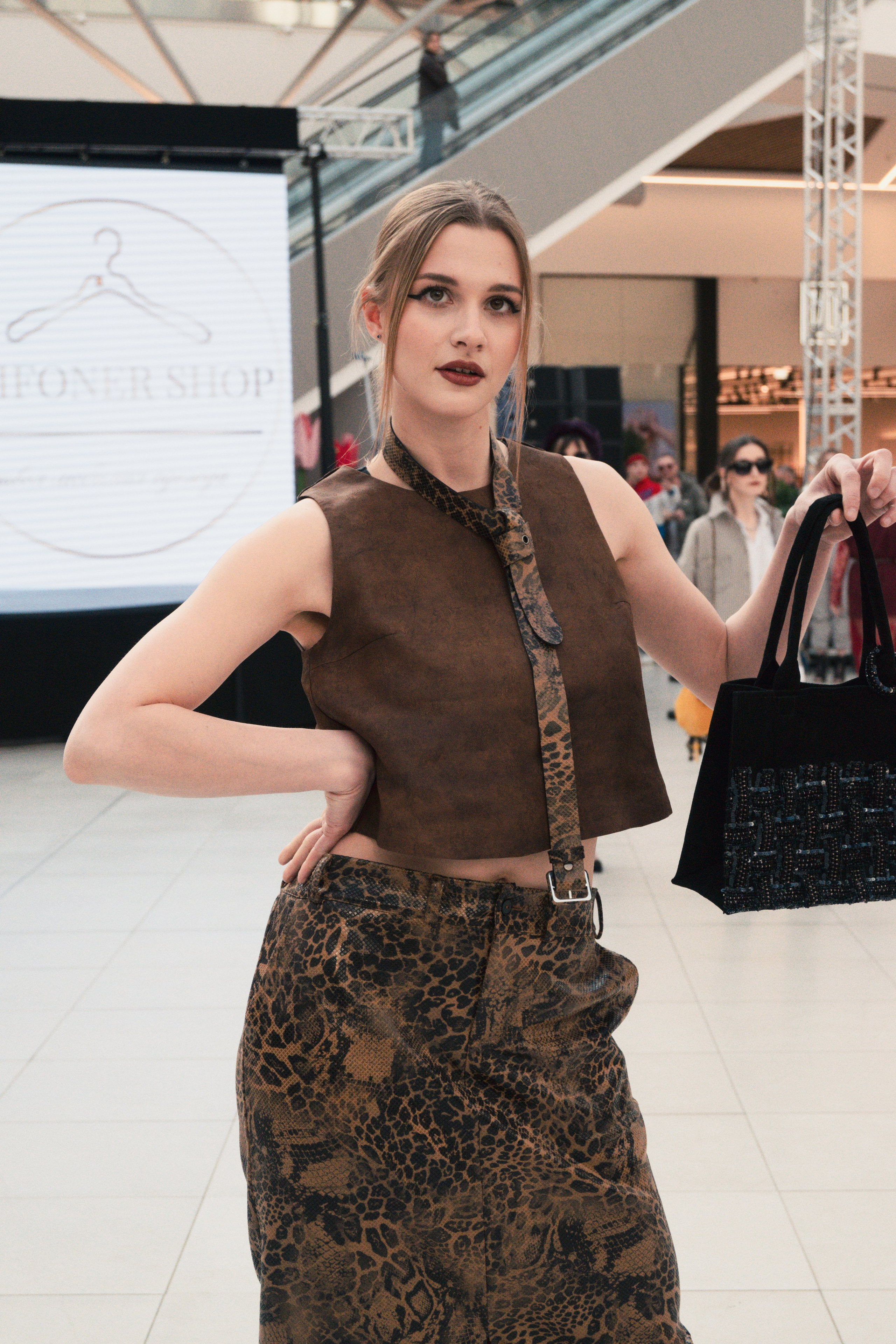 Показы мод. Репортажный и портретный фотограф в Екатеринбурге Luara Lou