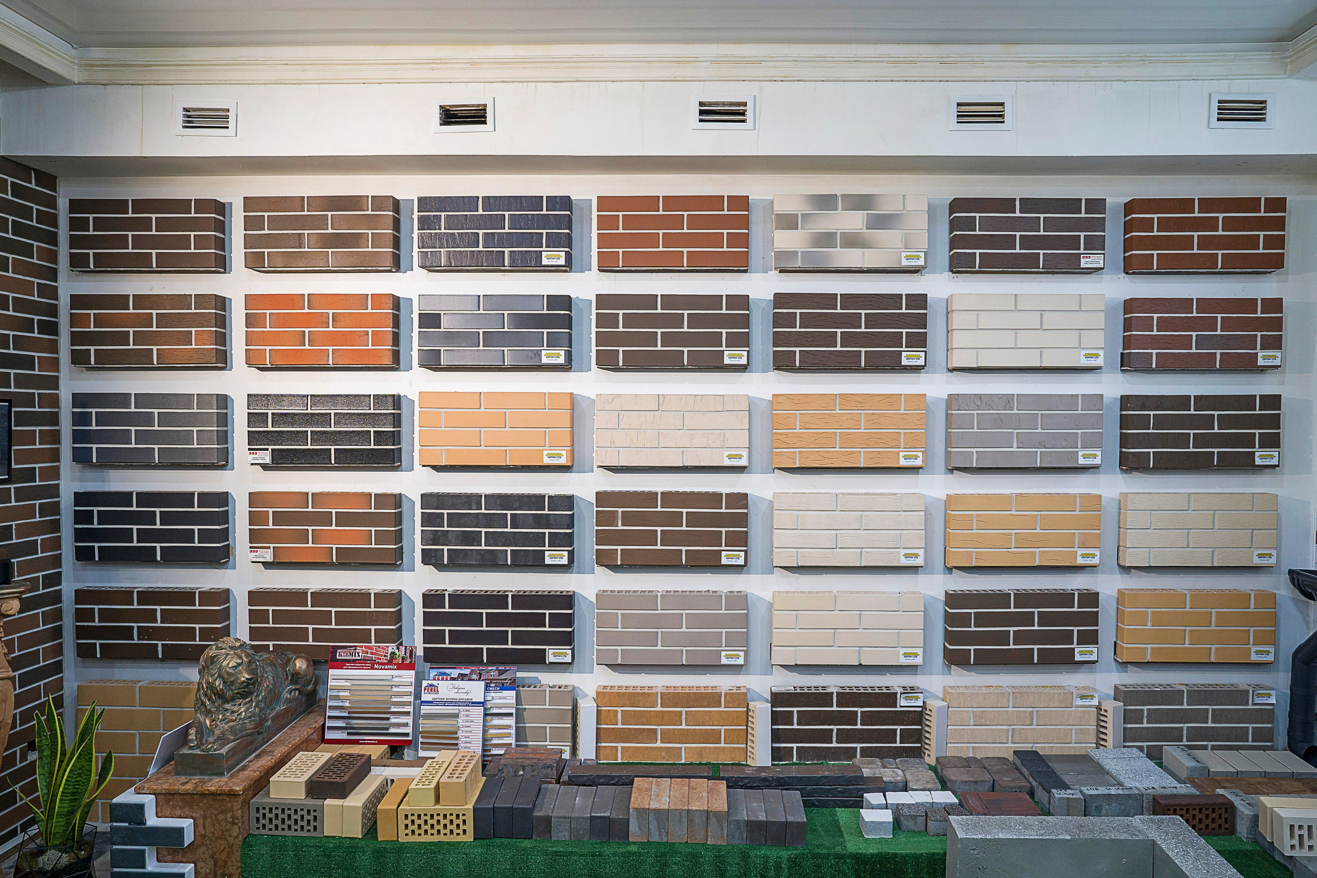 Съемка интерьеров шоу-рума бутика отделочных материалов для ремонта. Фотограф в Санкт-Петербурге. Репортажная и все съёмки для бизнеса