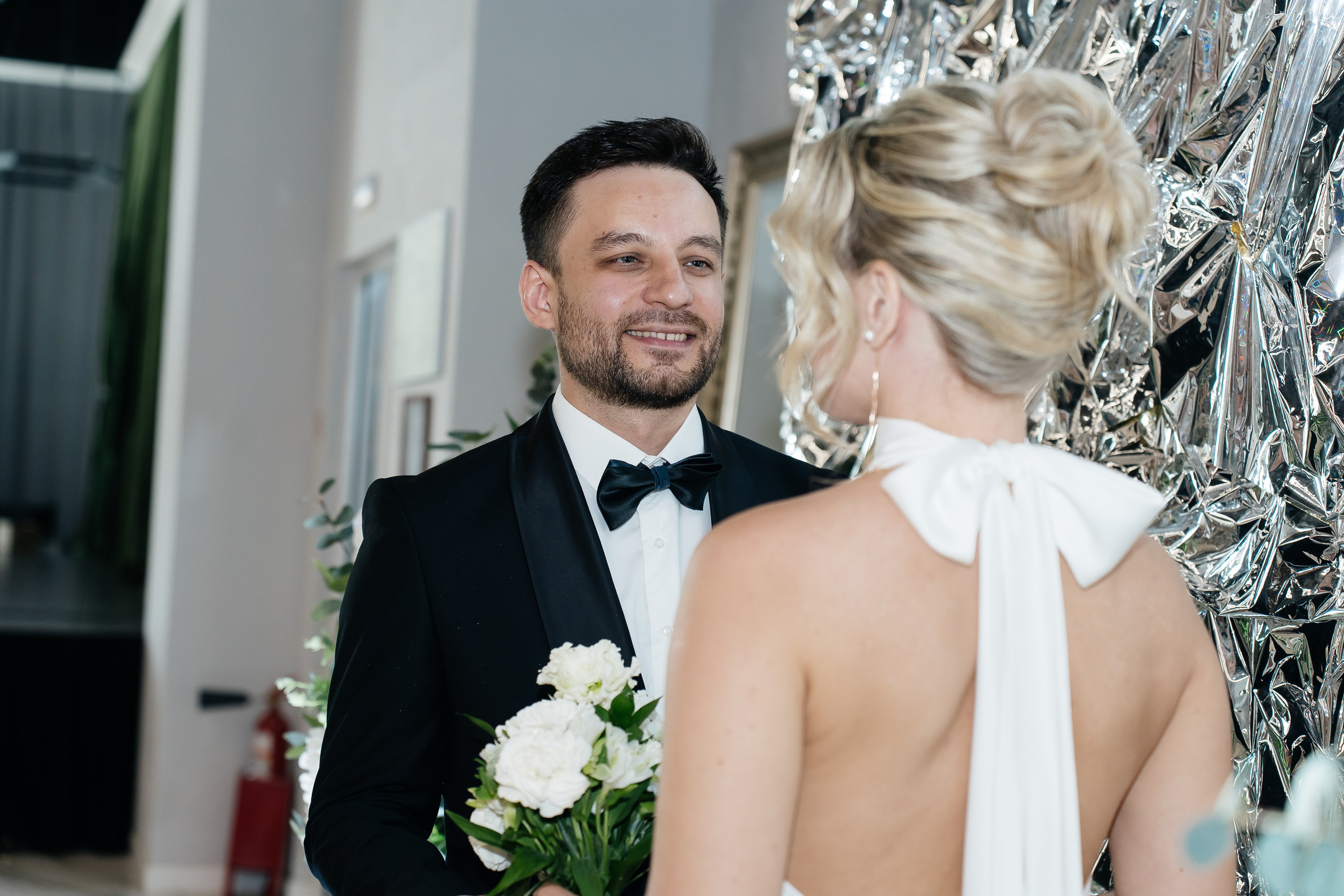 В отели. Для тех, кто не ждёт удачи, а создаёт её. Каждая фотосессия — это твой момент, твой стиль, твой успех. 📸