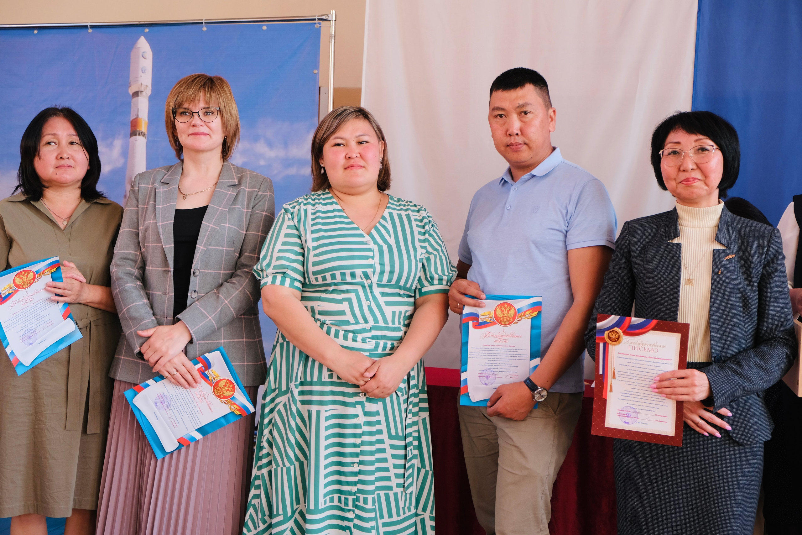 Слет отличников. Сэсэг — дочь степи | семейный фотограф