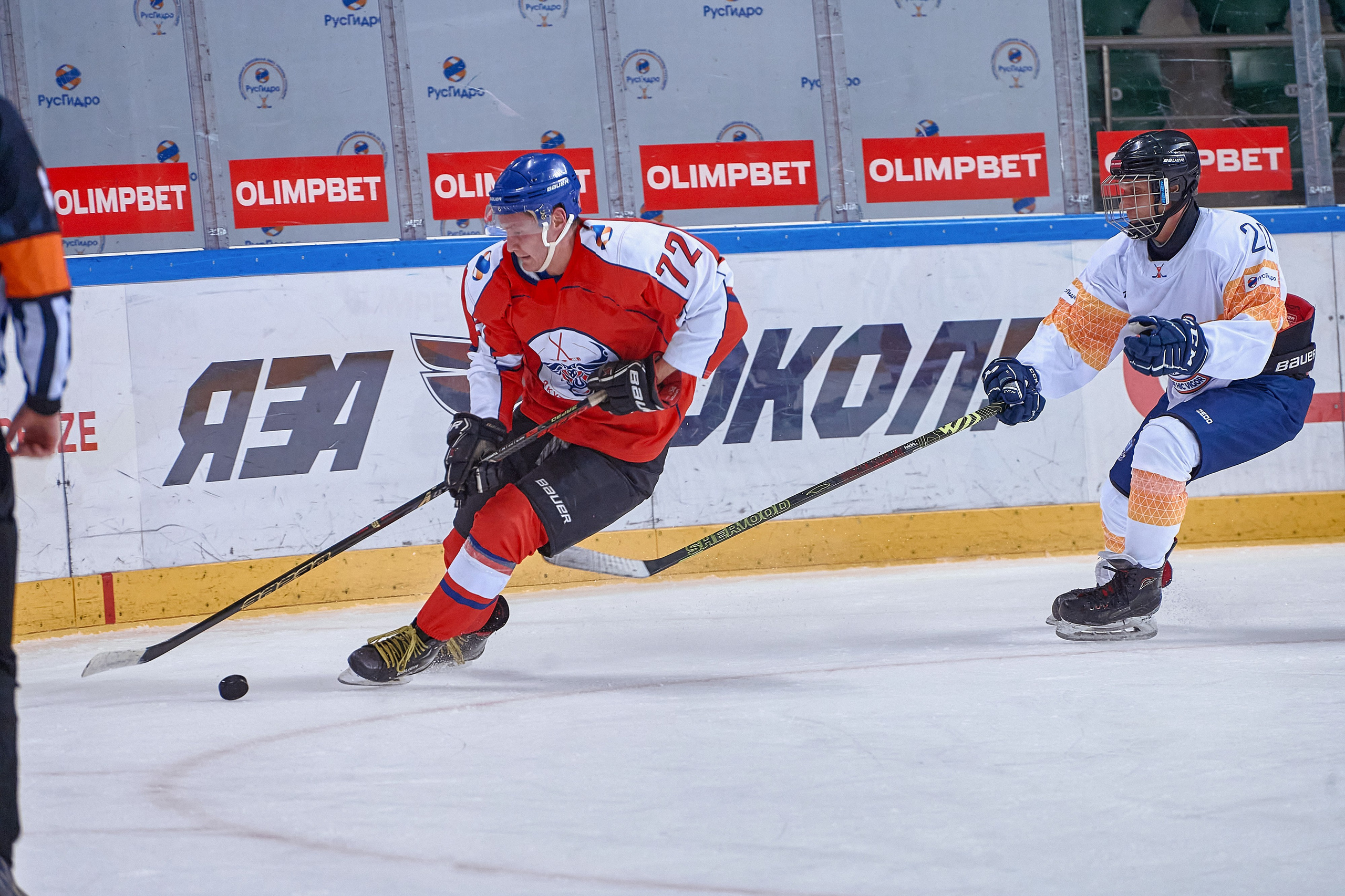 Платинум Арена — Хоккей — РусГидро. Фотограф Яковлев Роман — Красноярск
