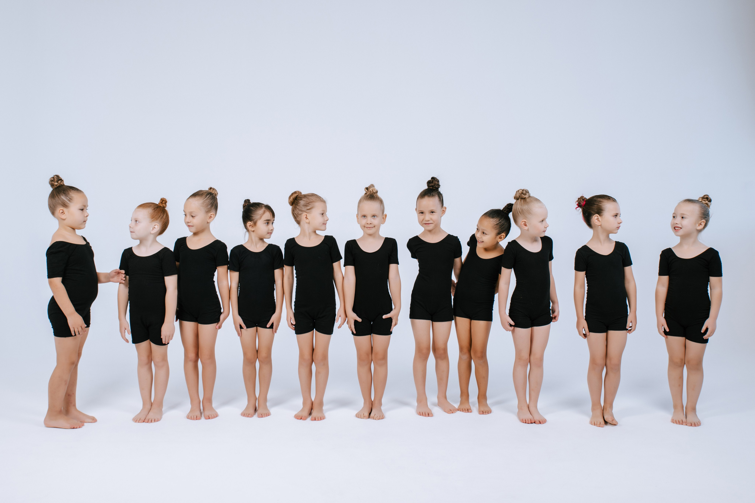 Коллектив «Жар-птица». Фотограф Ярмишко Дарья. Выпускные фотокниги