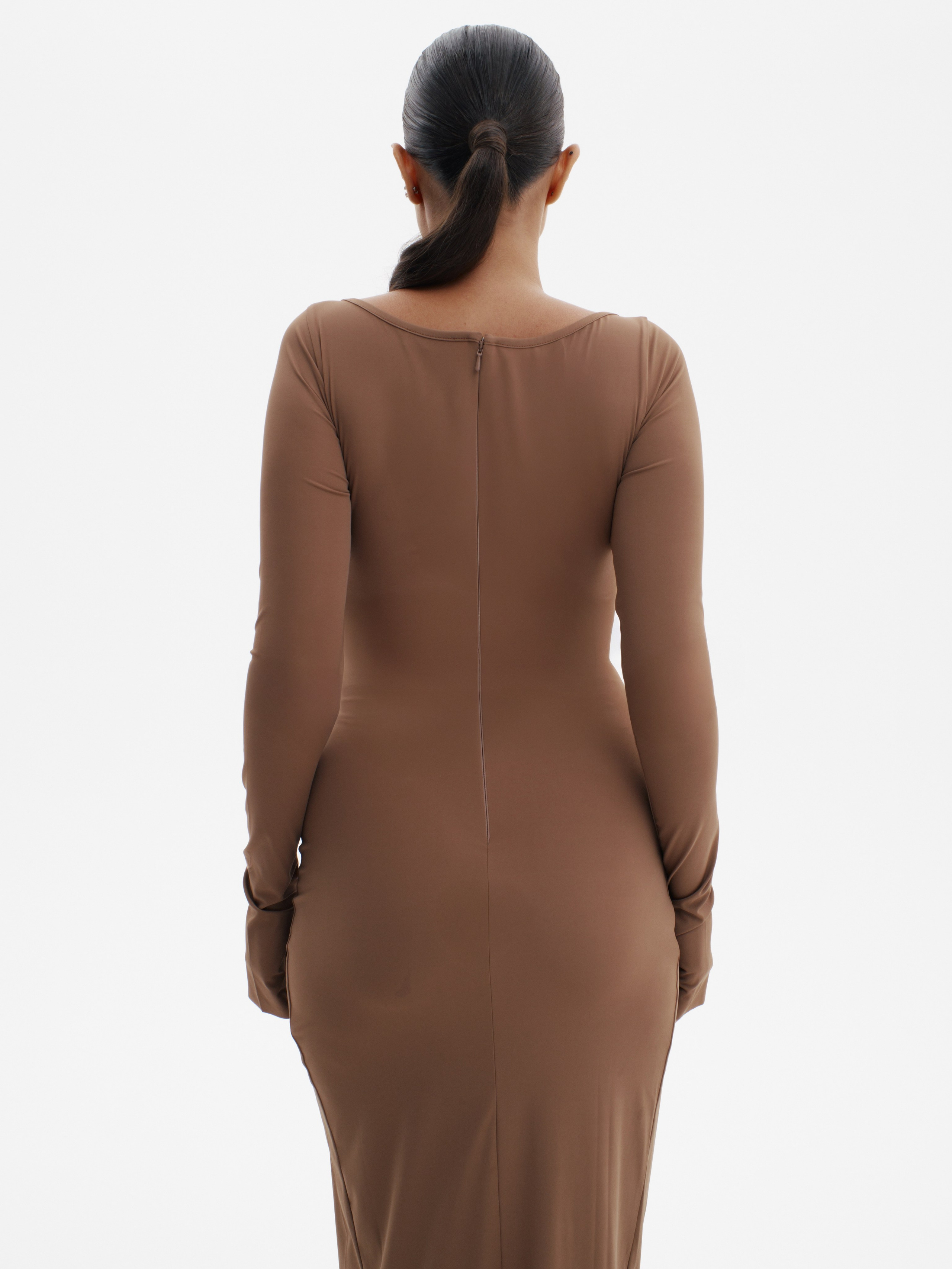 MIRUNA LOOKBOOK. NOIZOMAX Художественный фотограф в Дубай