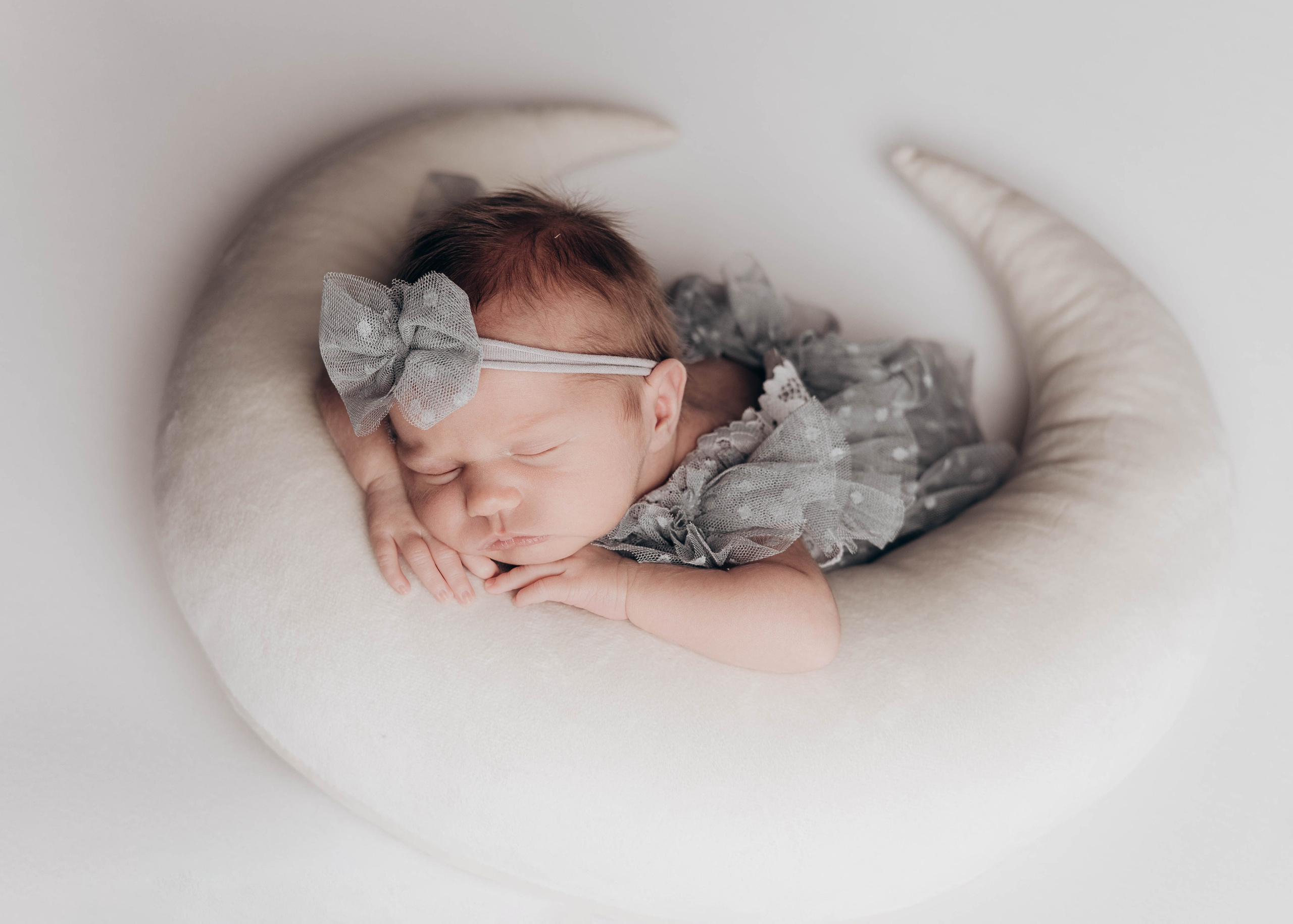 НОВОРОЖДЕННЫЕ МАЛЫШИ. Фотосессия новорожденных в Москве и Московской области