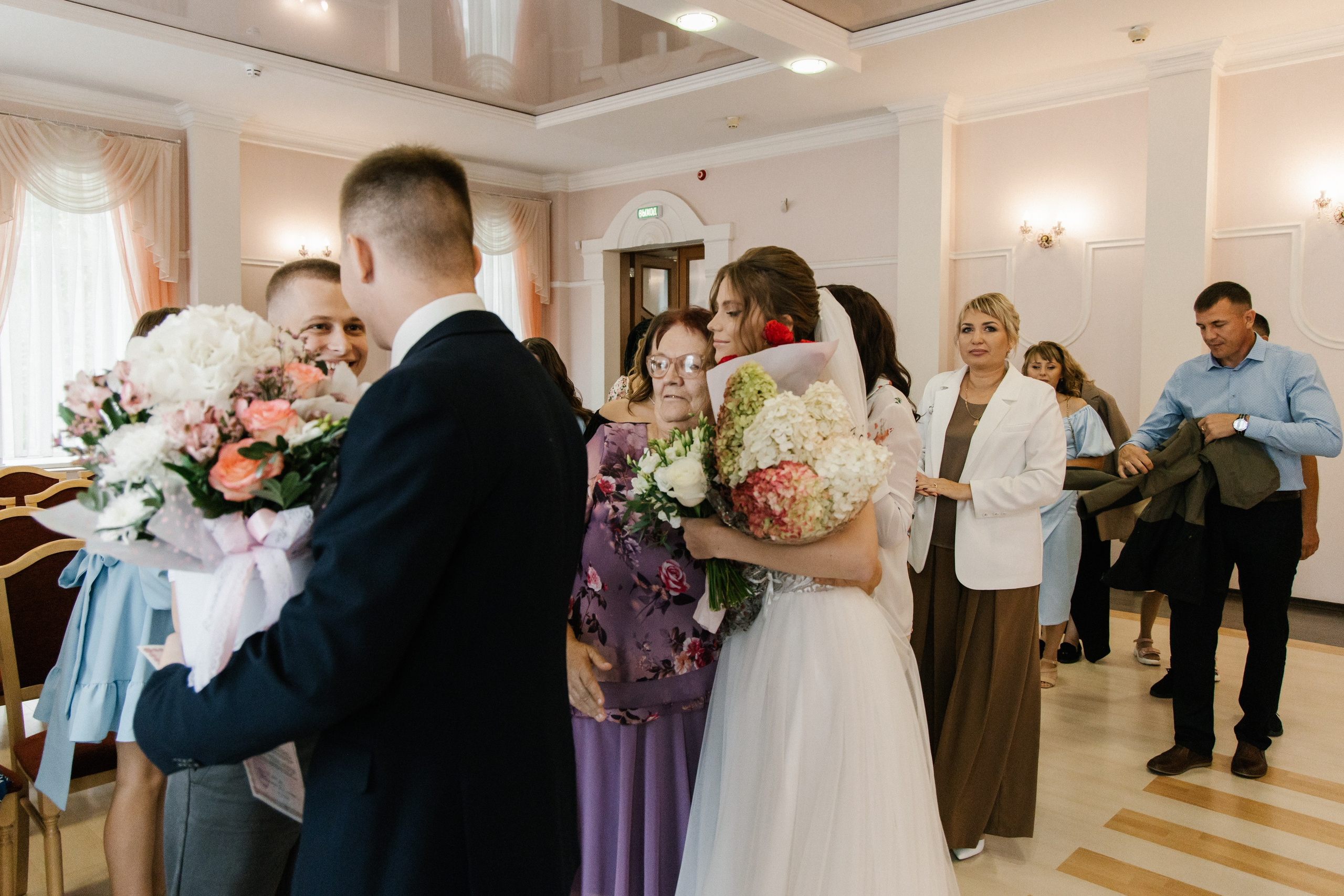 Ксения и Антон (полный день). Фотограф в Барнауле Юлия Садвокасова