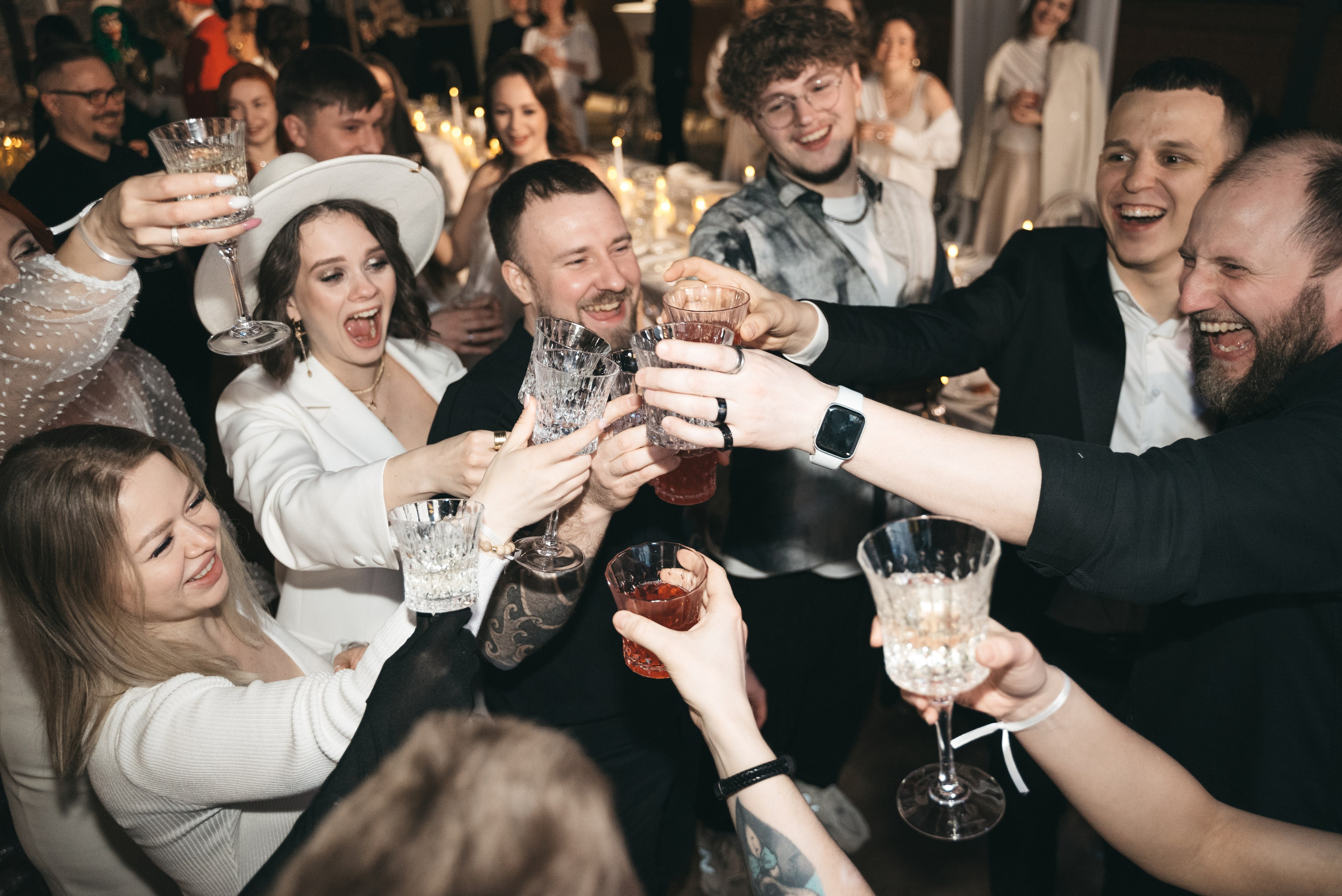 WhiteRoom Pre-wedding. Репортажный и свадебный фотограф в Сургуте
