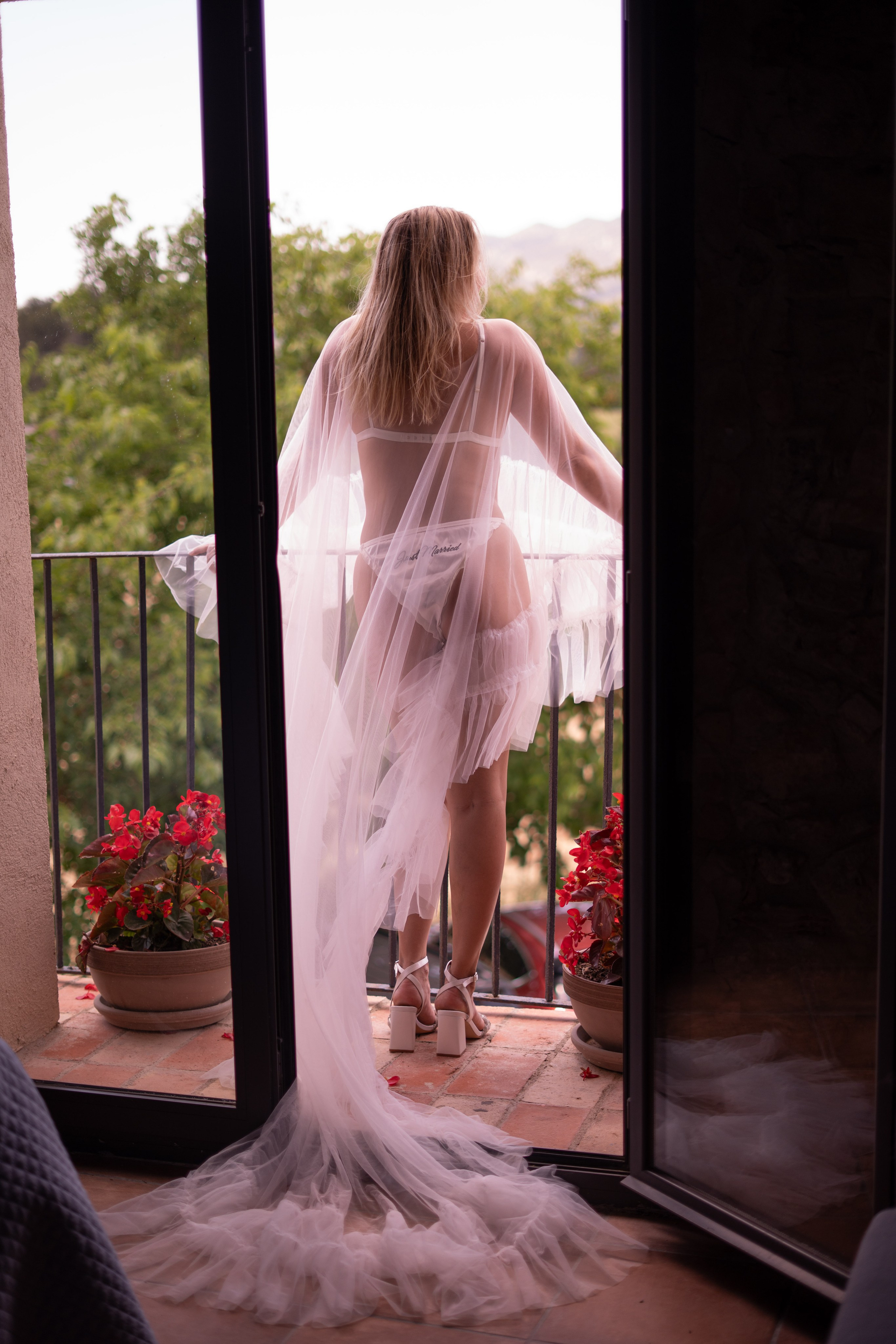 Stasy and Roberto. Wedding Photographer in Barcelona and Medellin