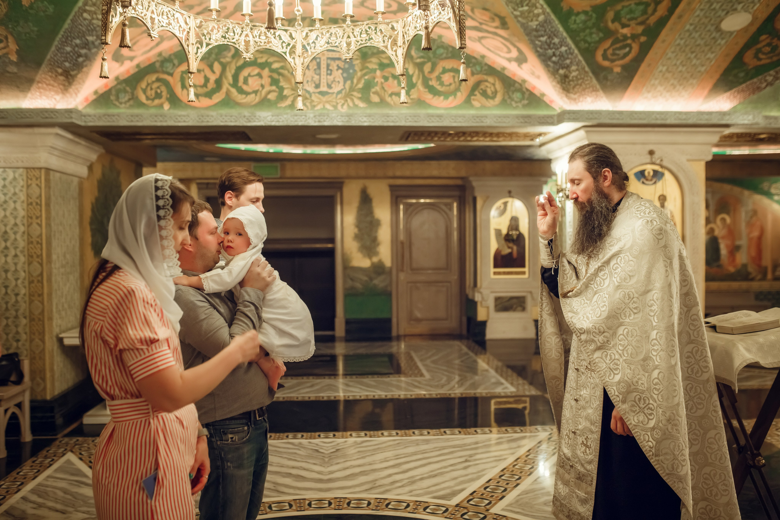 Крещение Яси. Фотограф на Крещение, семейный фотограф в Москве