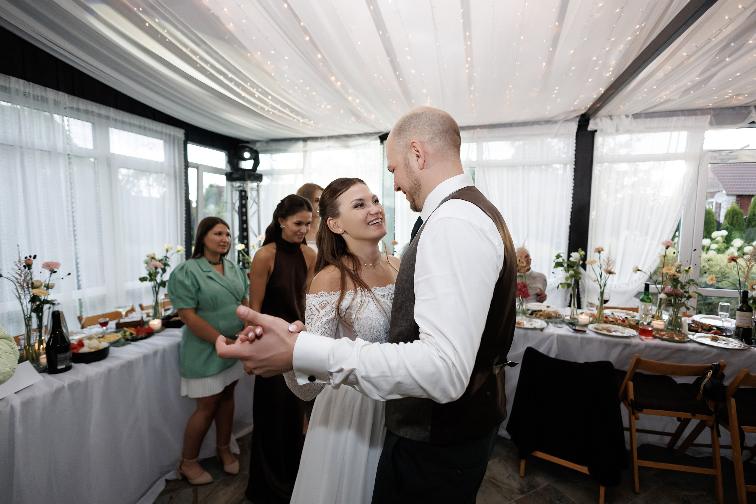 Ирина и Роман. Свадебный фотограф в Пскове и Санкт-Петербурге | Анна Голикова