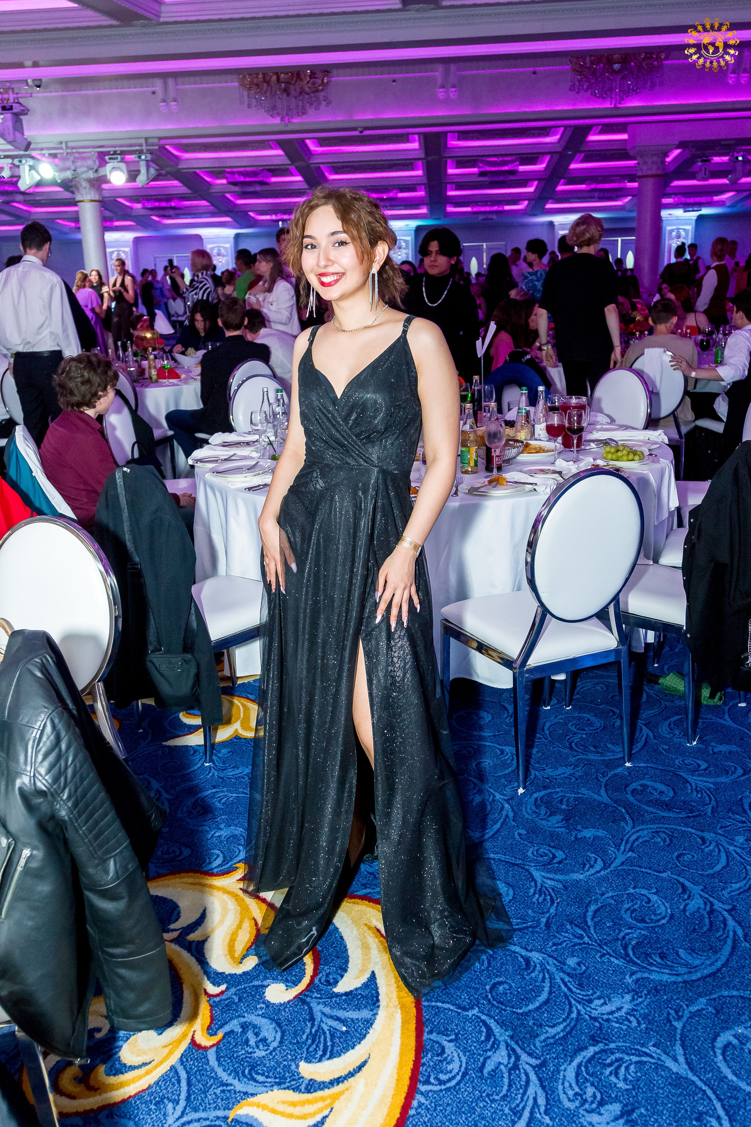 Выпускной 2023 (11-е классы) Triumph City Hall Москва. Репортажная съемка в Москве и области. Анималистика