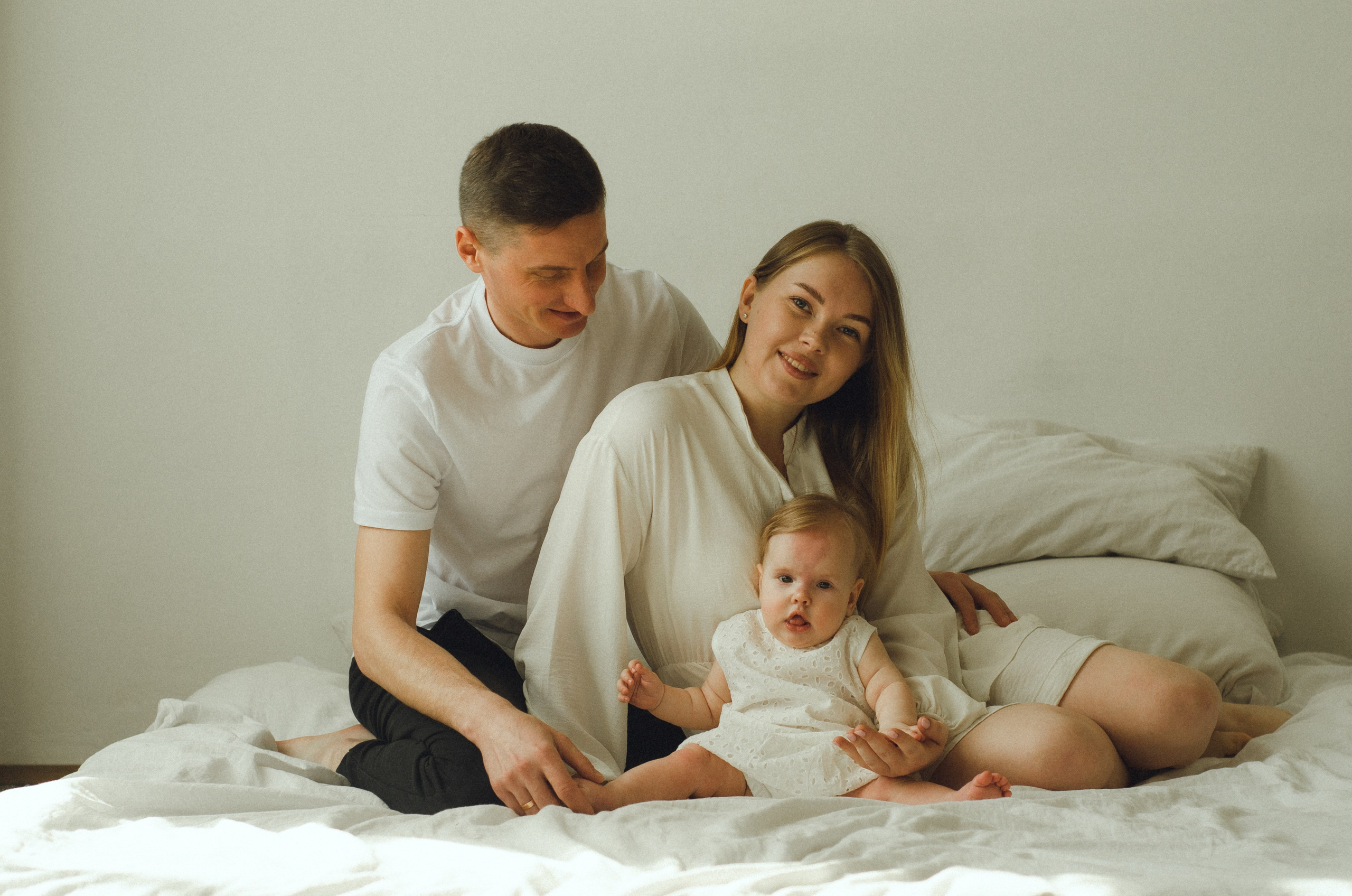 Вера, Антон и маленькая Варя. Семейный фотограф в Барнауле Ирина Ястребова