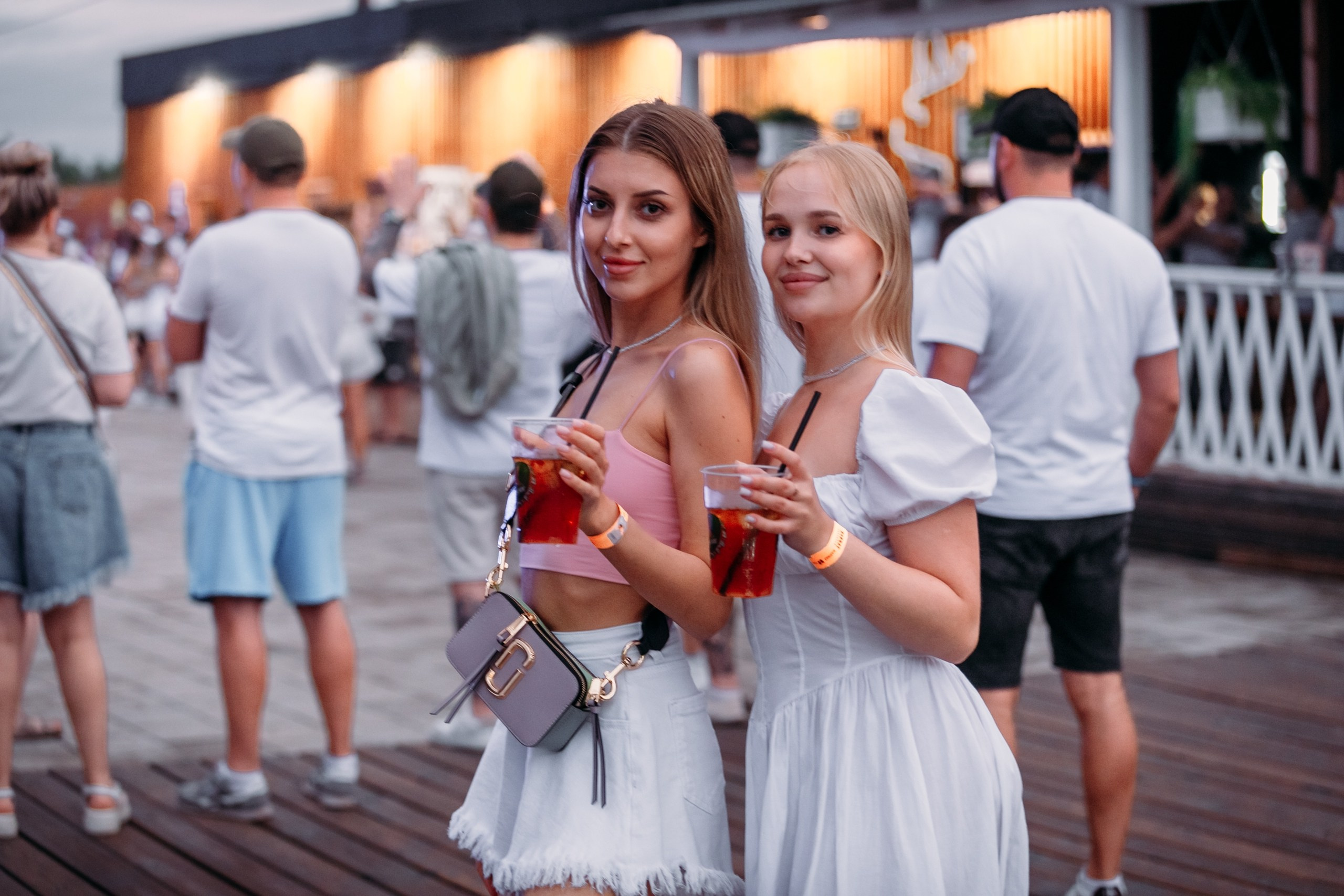 White Party @ Бархат парк. Репортажный фотограф Максим Полянский. Москва, Санкт-Петербург, Красноярск