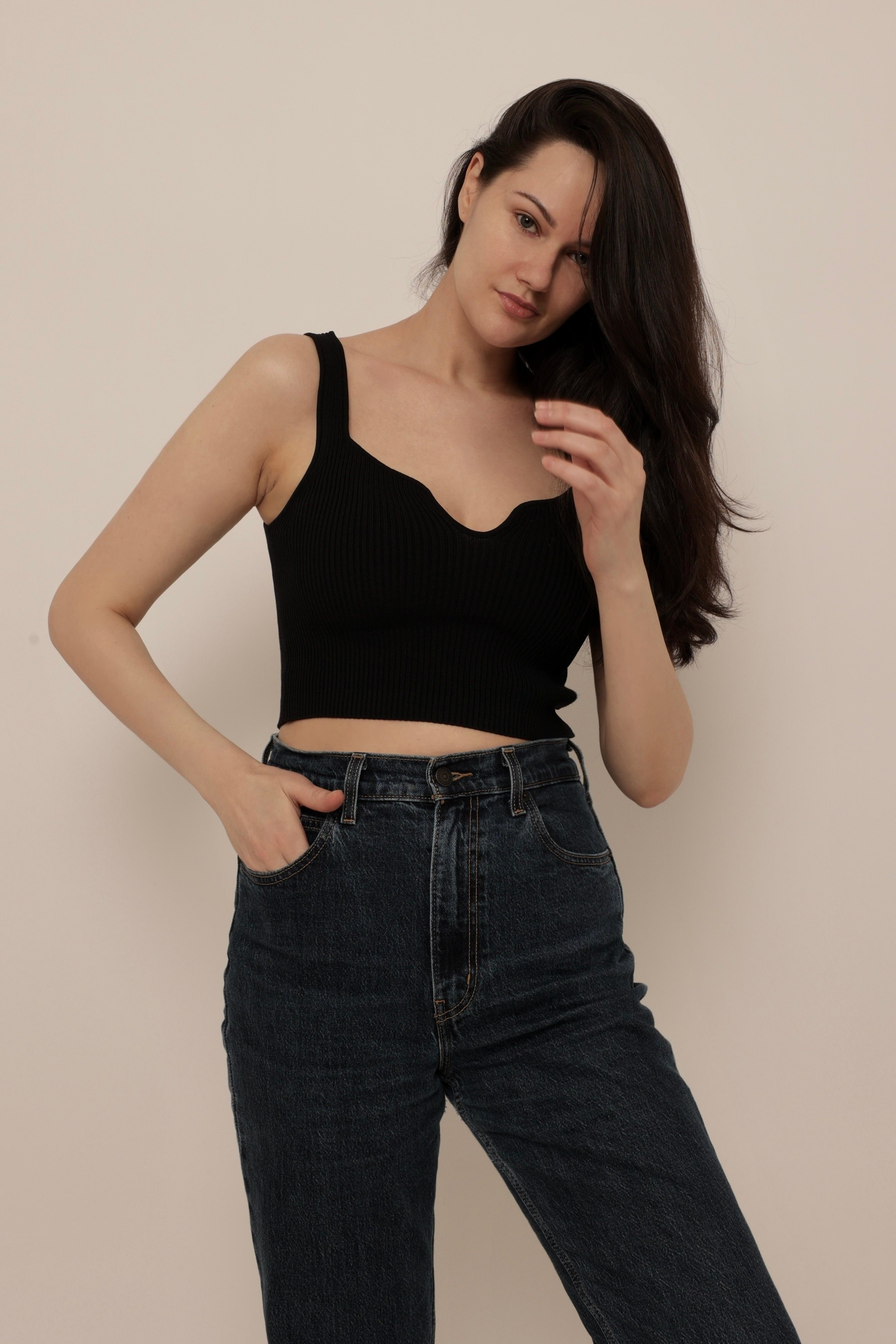 Полина, 44-46 р-р, рост 180. KED Production — продакшн из СПб. Создаём фото, видео и контент, который помогает брендам и селлерам продавать больше