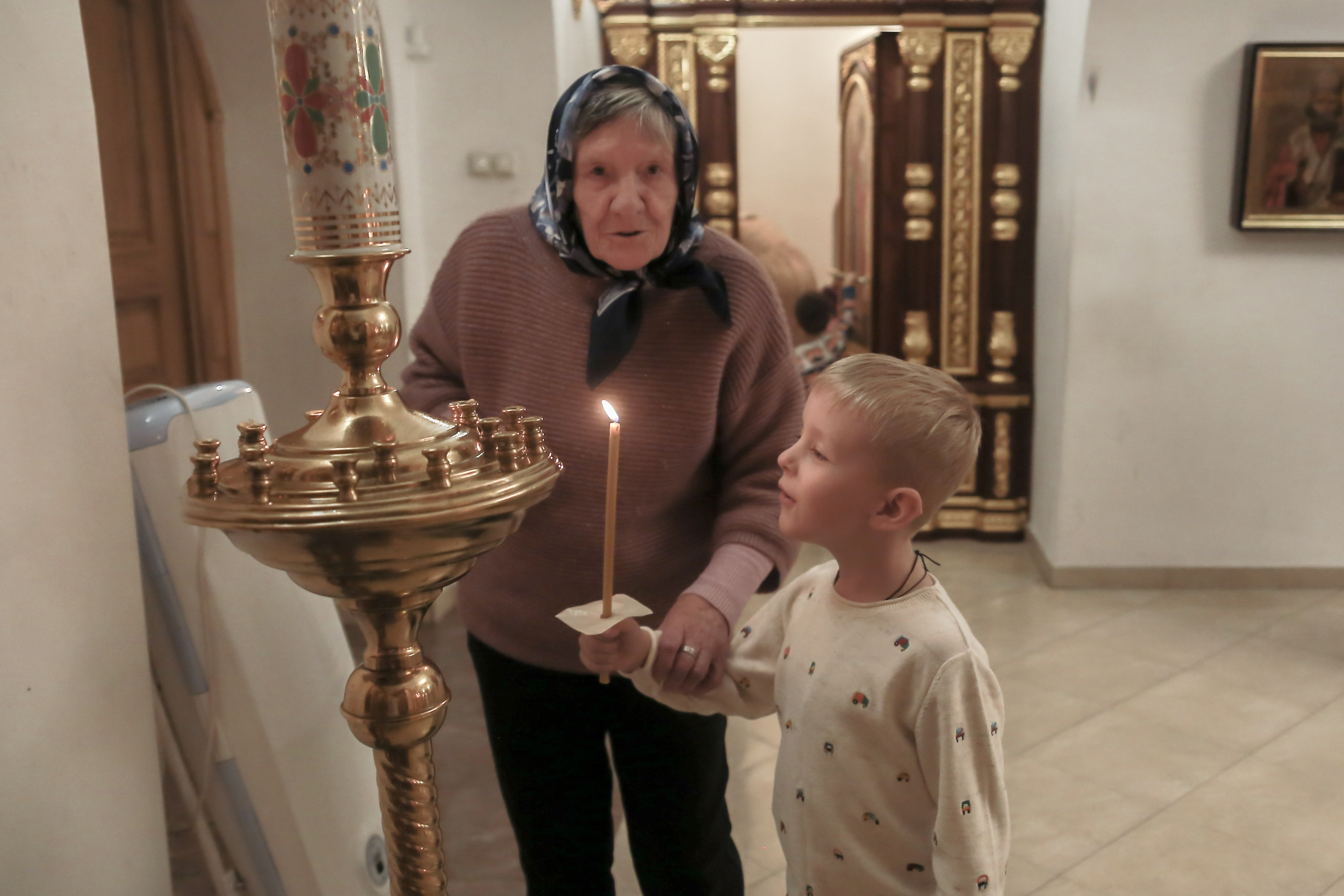 Крещение Машеньки. Храм Живоначальной Троицы в Останкино. Антонина Морозова, профессиональный семейный фотограф видеограф