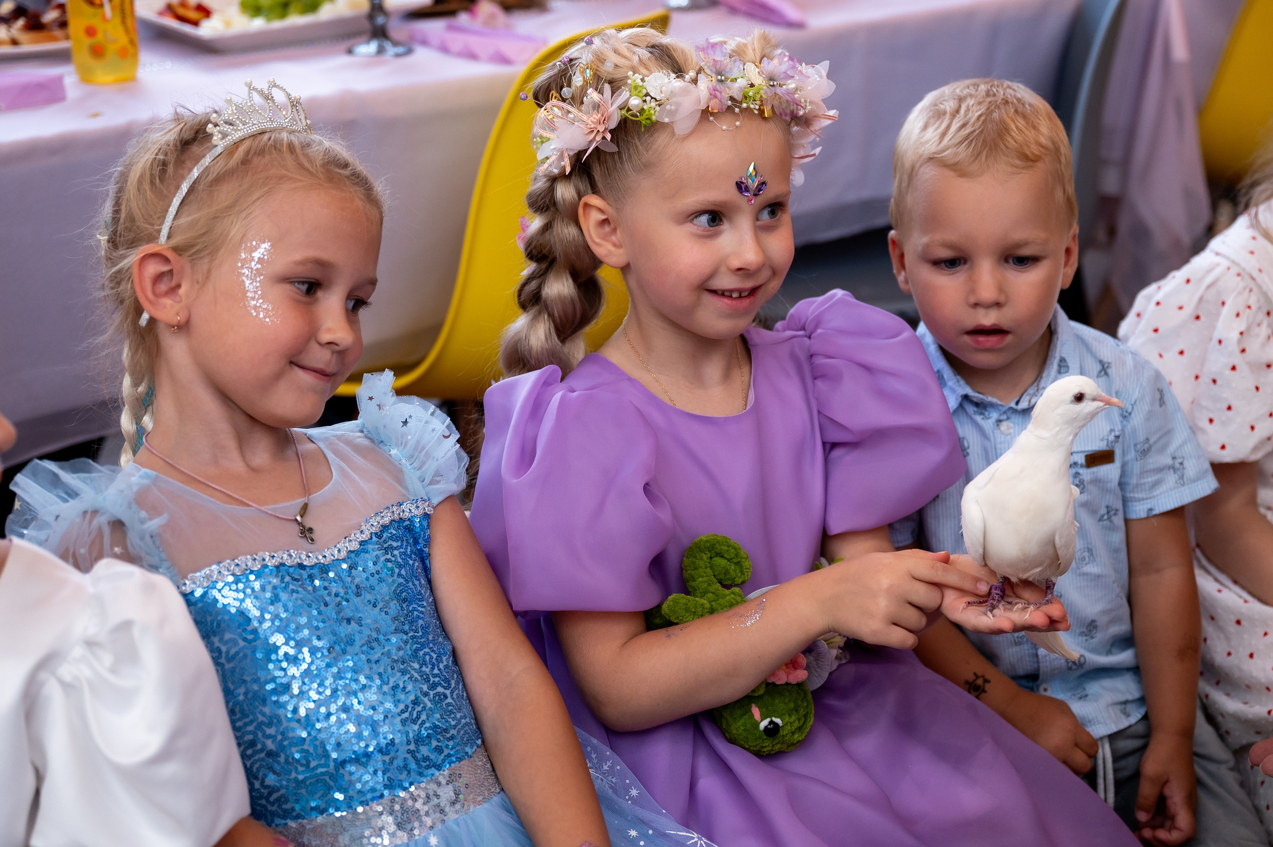 ДР в лофте с фокусником