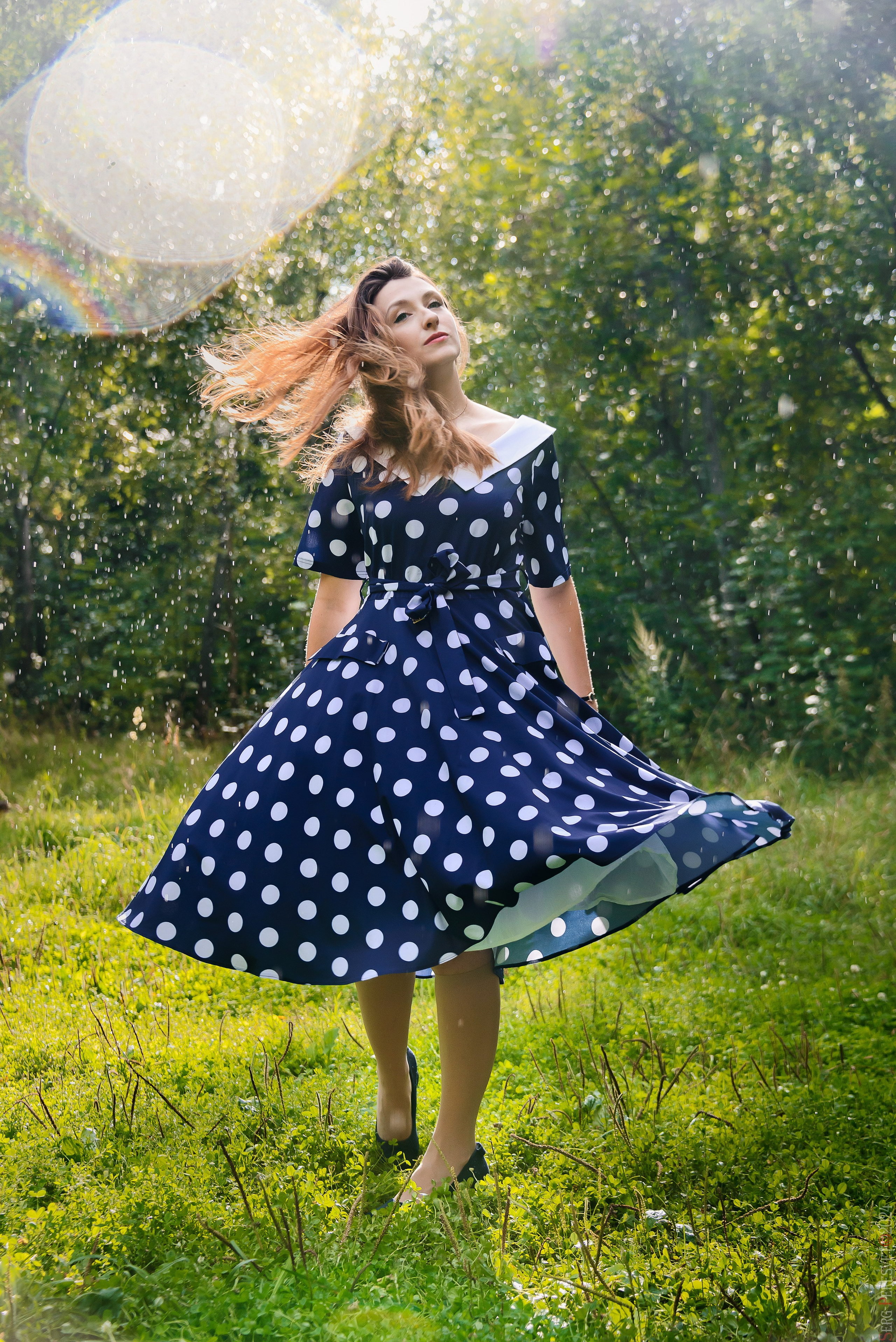 Фотосессия для девушек на природе в Москве - фотограф Сергей Пересвет. Ваш фотограф на праздник в Москве, Раменском, Жуковском, Люберцах