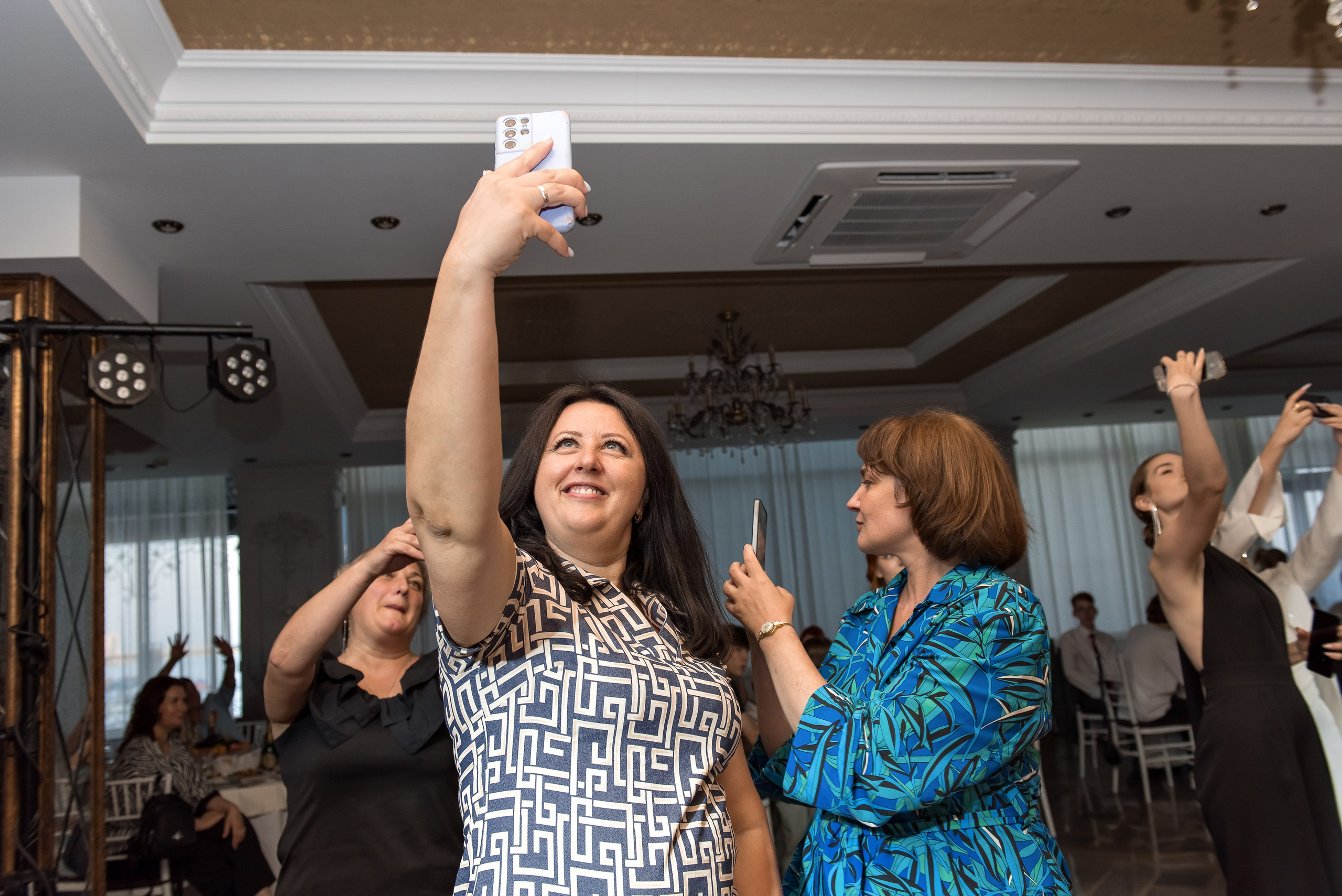 Выпускной 11 класс Брудершафт. Фотограф Саратов Юлия Петрова